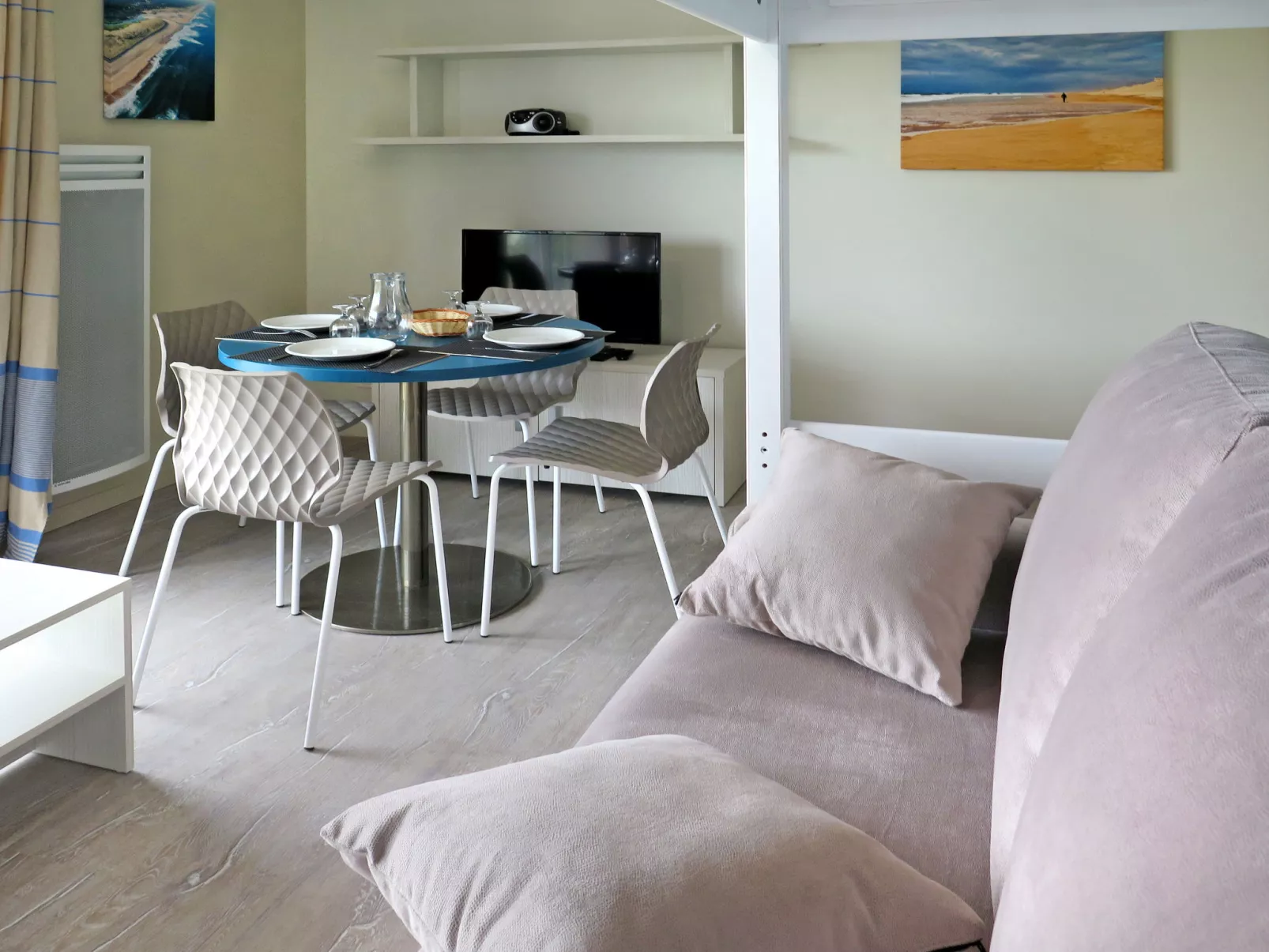 Les Sables d’Or Studio-Inside