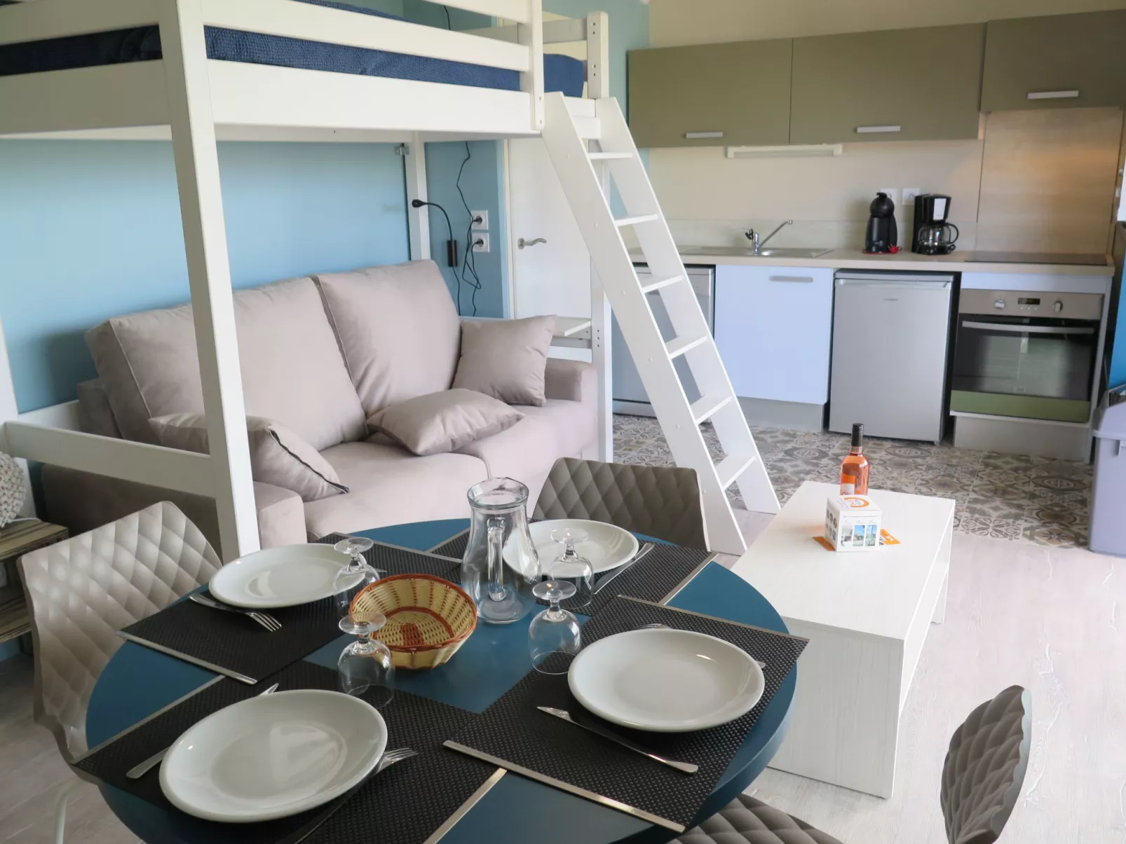 Les Sables d’Or Studio-Inside