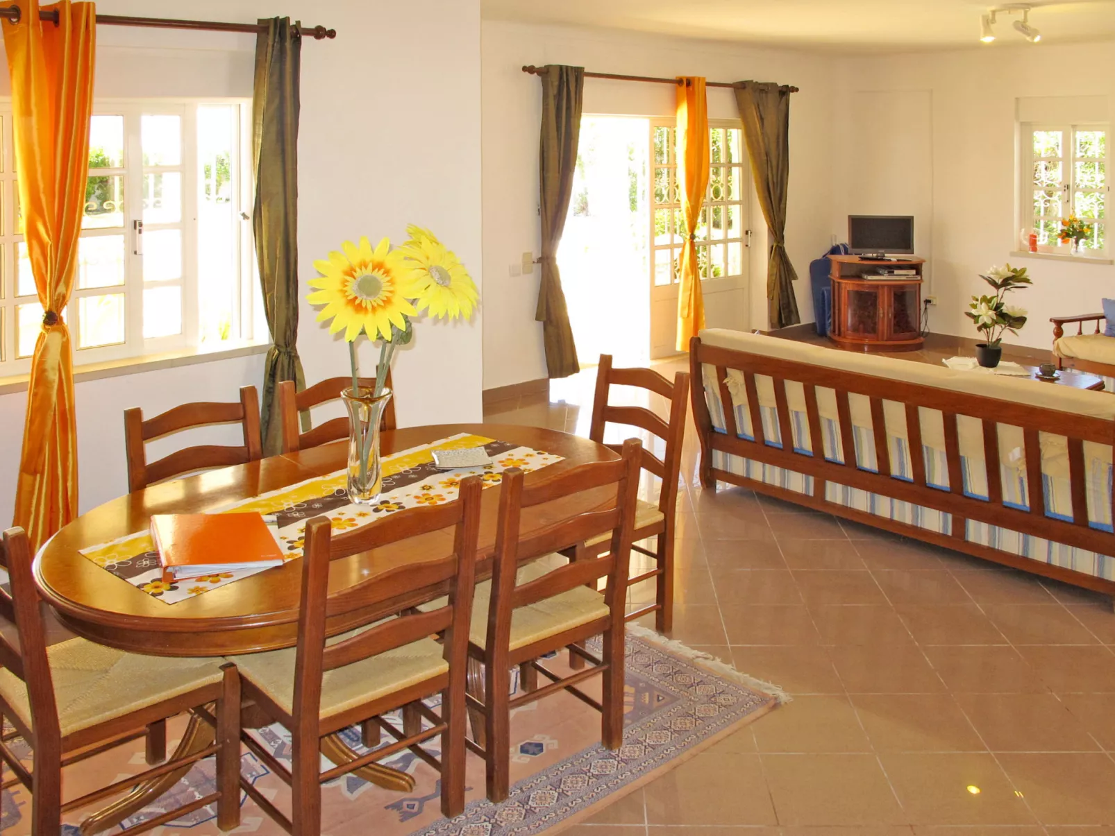 Da Bela Vista-Inside