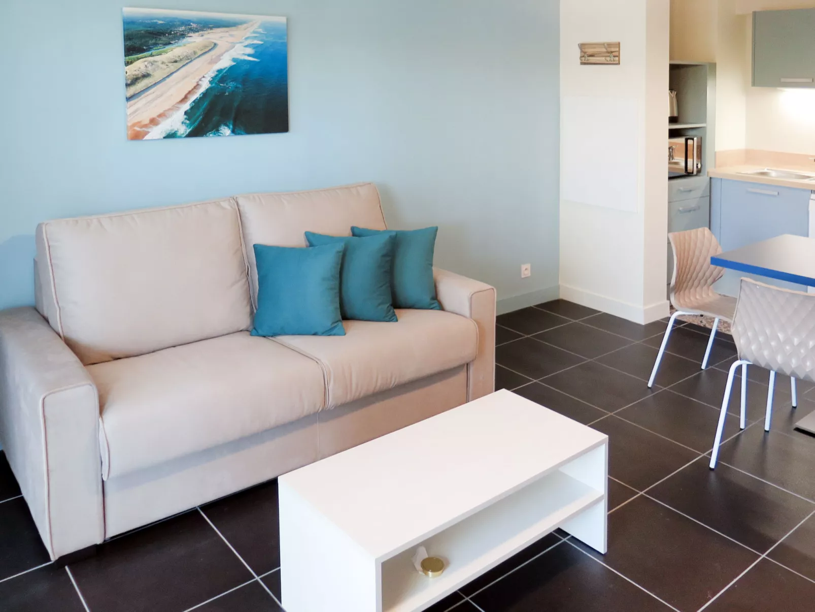 Les Sables d’Or T2 Cab-Inside