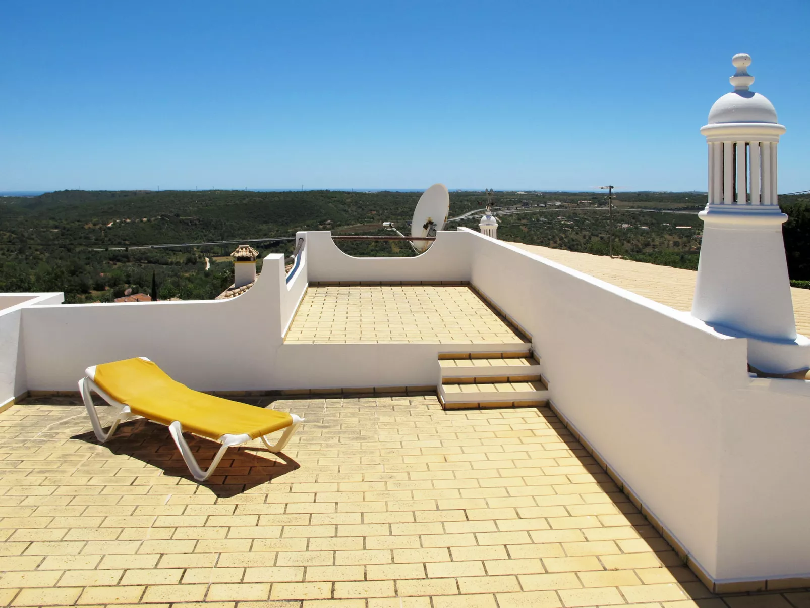 Da Bela Vista-Outside