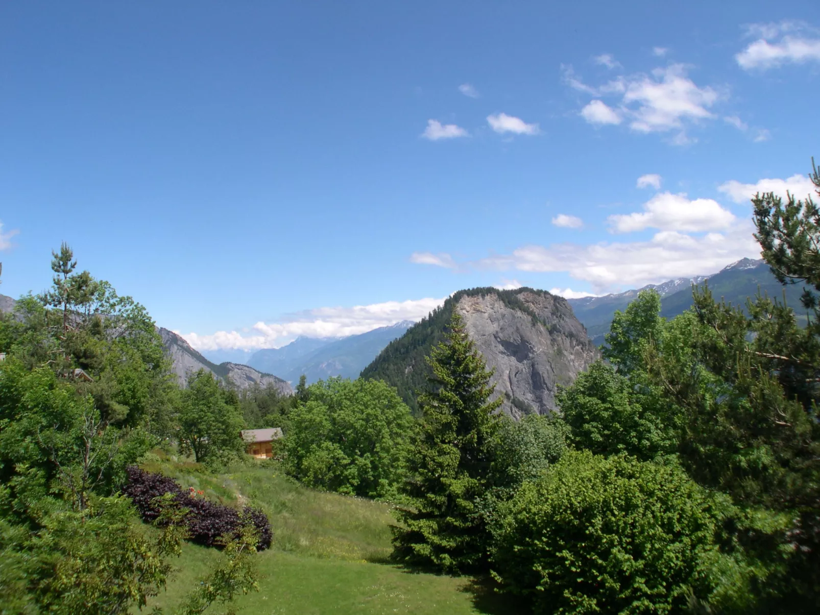 Plein Soleil A 9-Outside