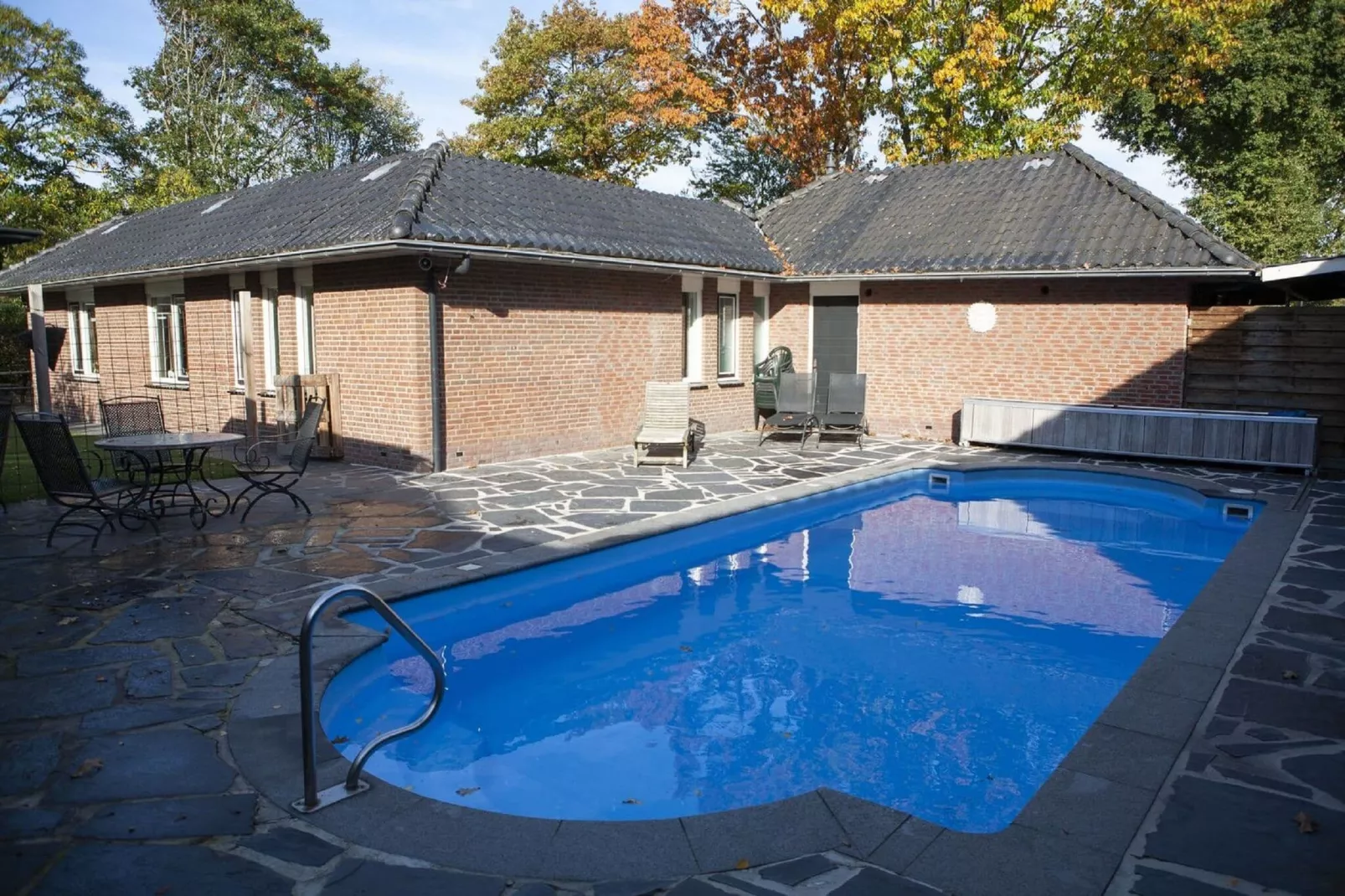 Recreatiepark de Boshoek 16-Pool