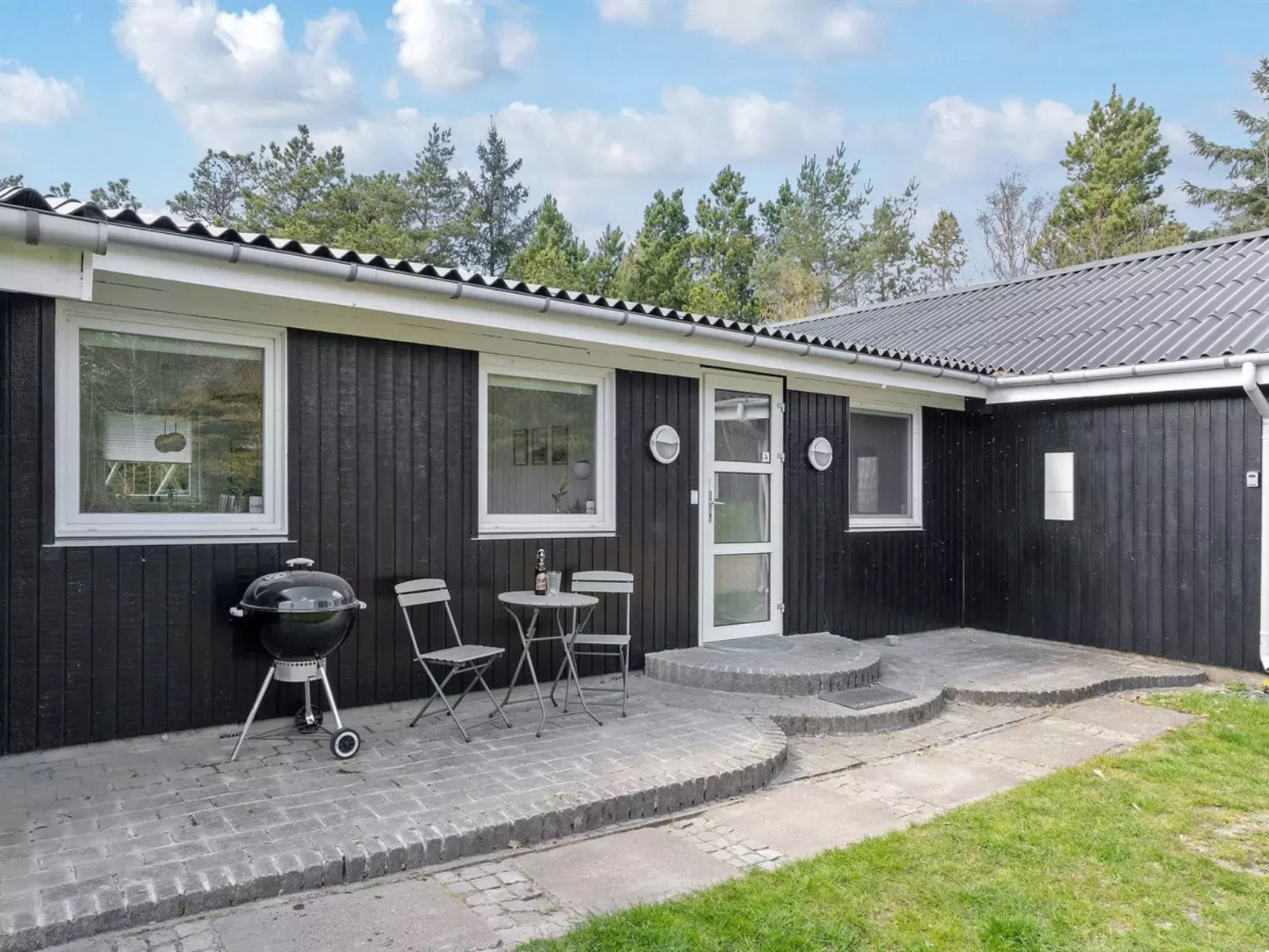 "Mikaela" - 1km from the sea-Inside