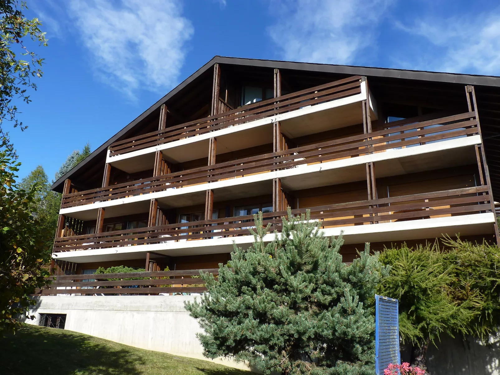 Centaure B RS 2-Outside