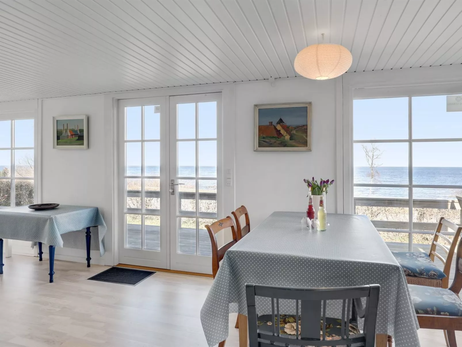 "Fabine" - 50m from the sea-Inside