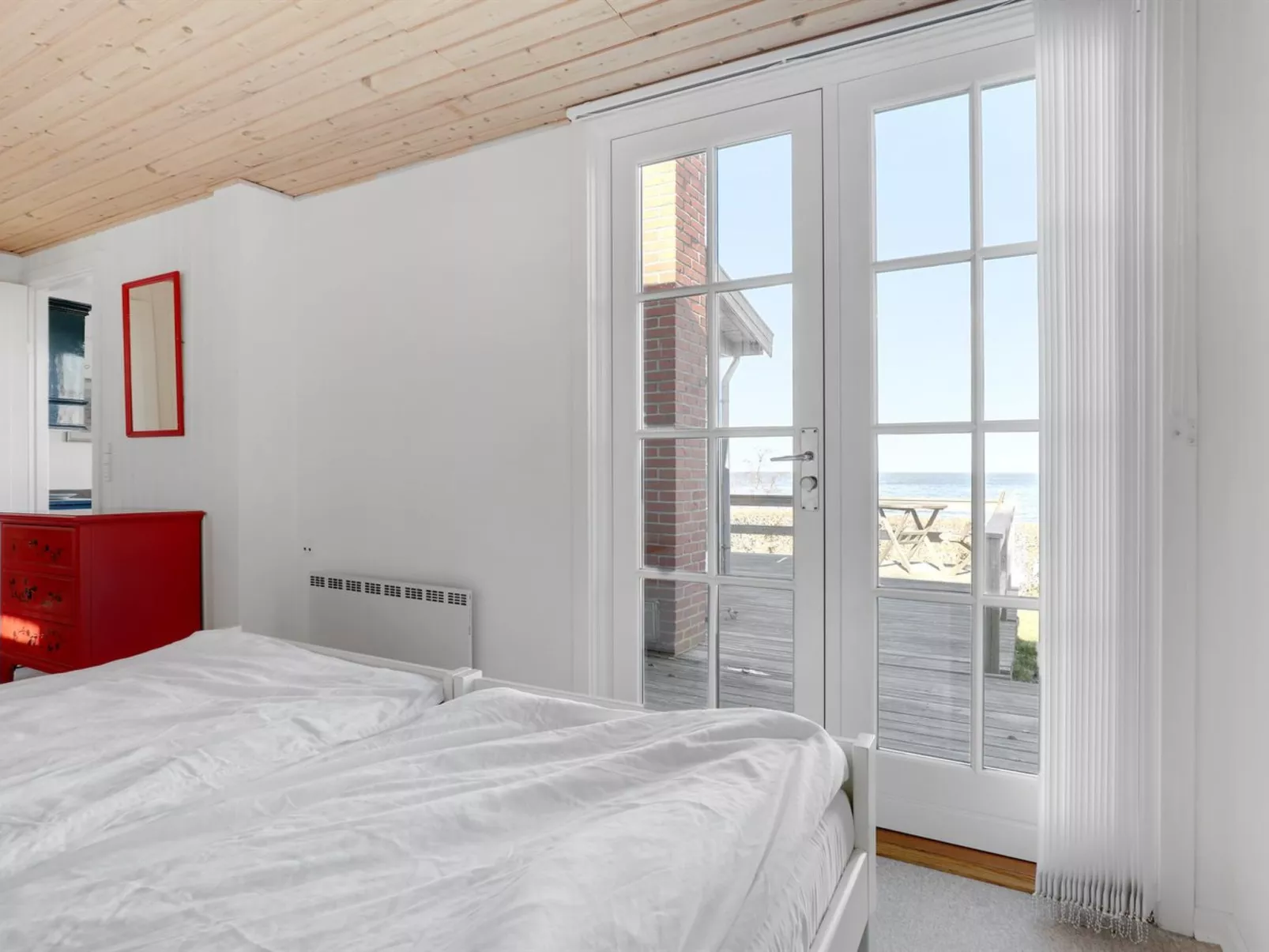 "Fabine" - 50m from the sea-Outside