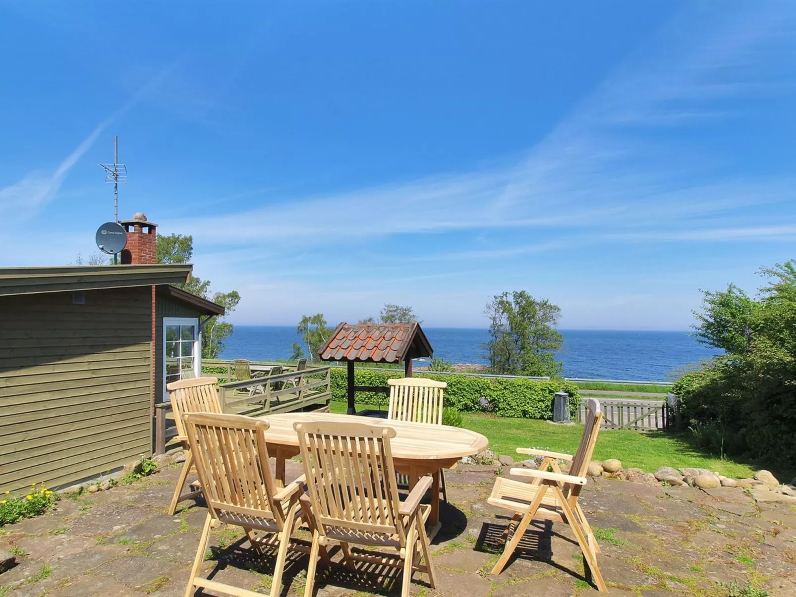 "Fabine" - 50m from the sea-Inside