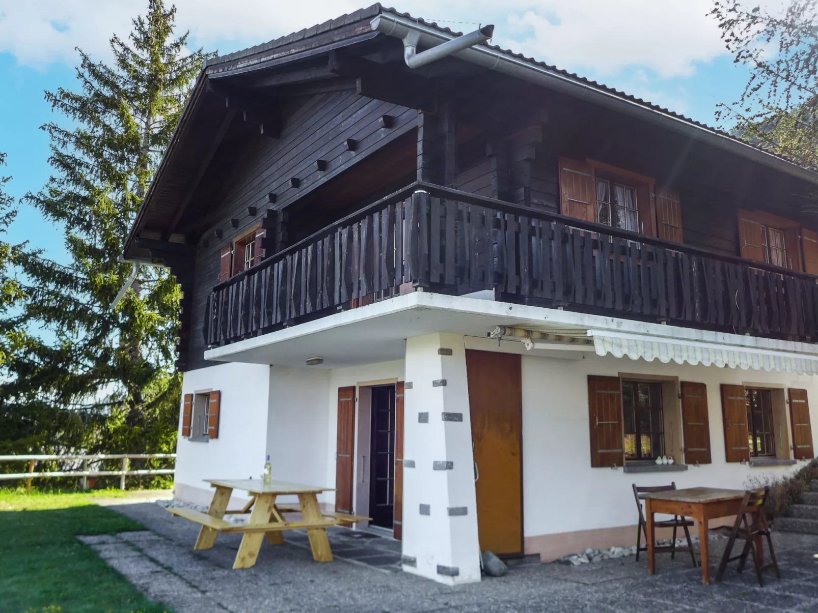 Chalet Chante Neige-Dehors