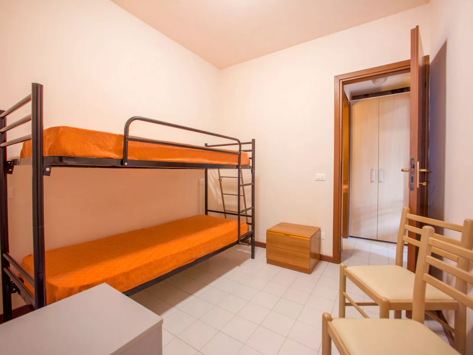 The Garda Village-Inside