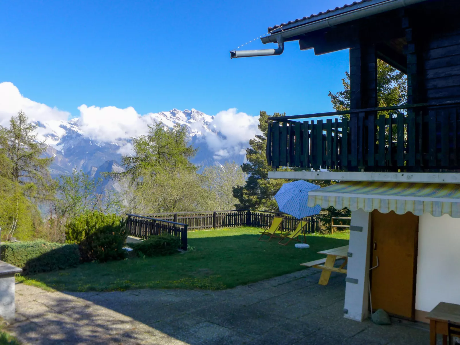 Chalet Chante Neige-Dehors