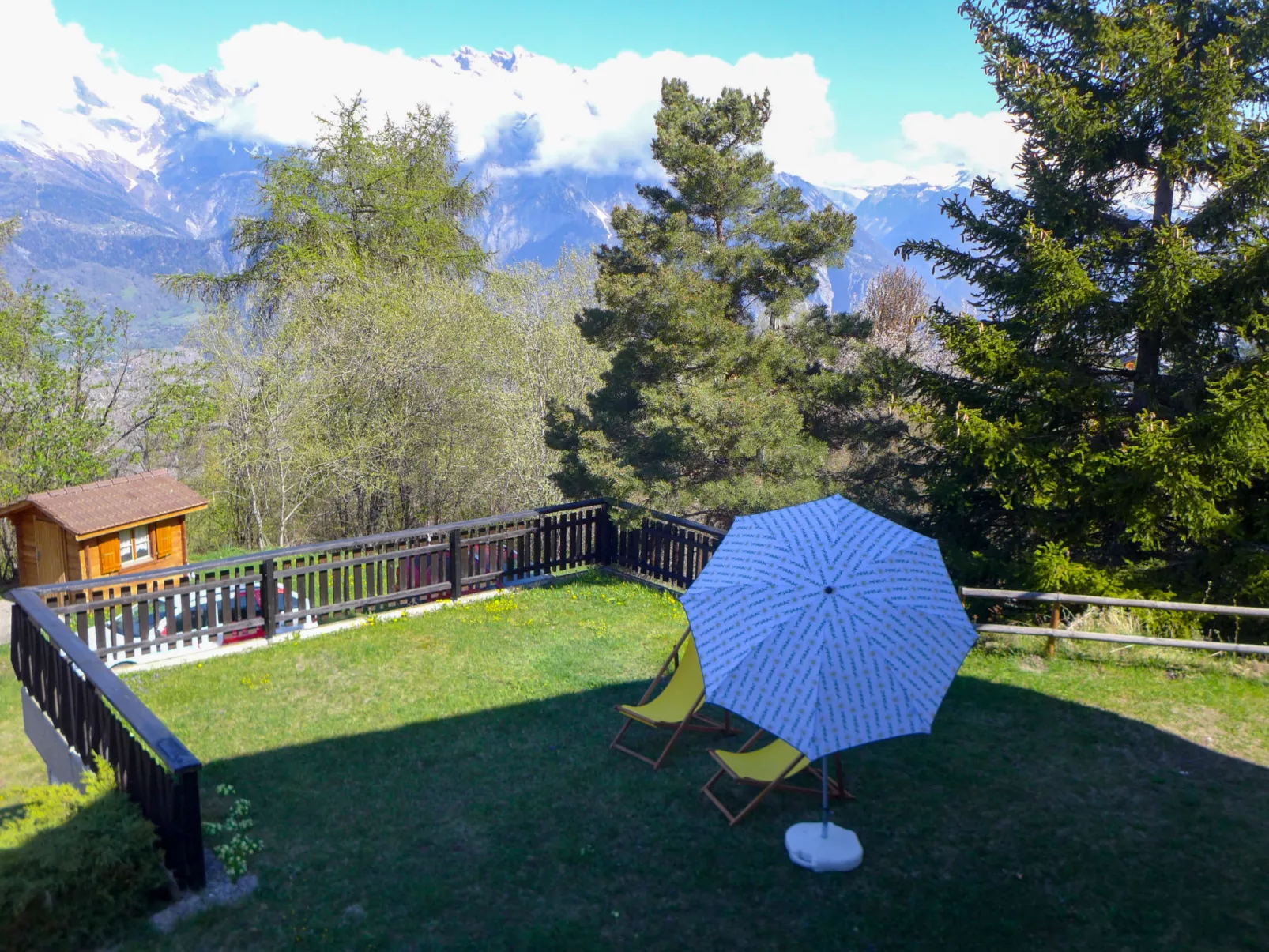 Chalet Chante Neige-Dehors