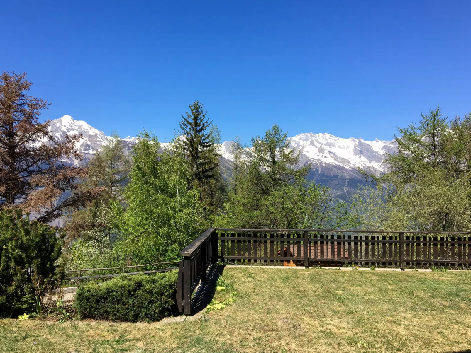 Chalet Chante Neige-Dehors