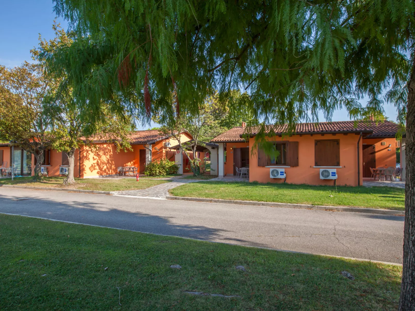 The Garda Village-Outside