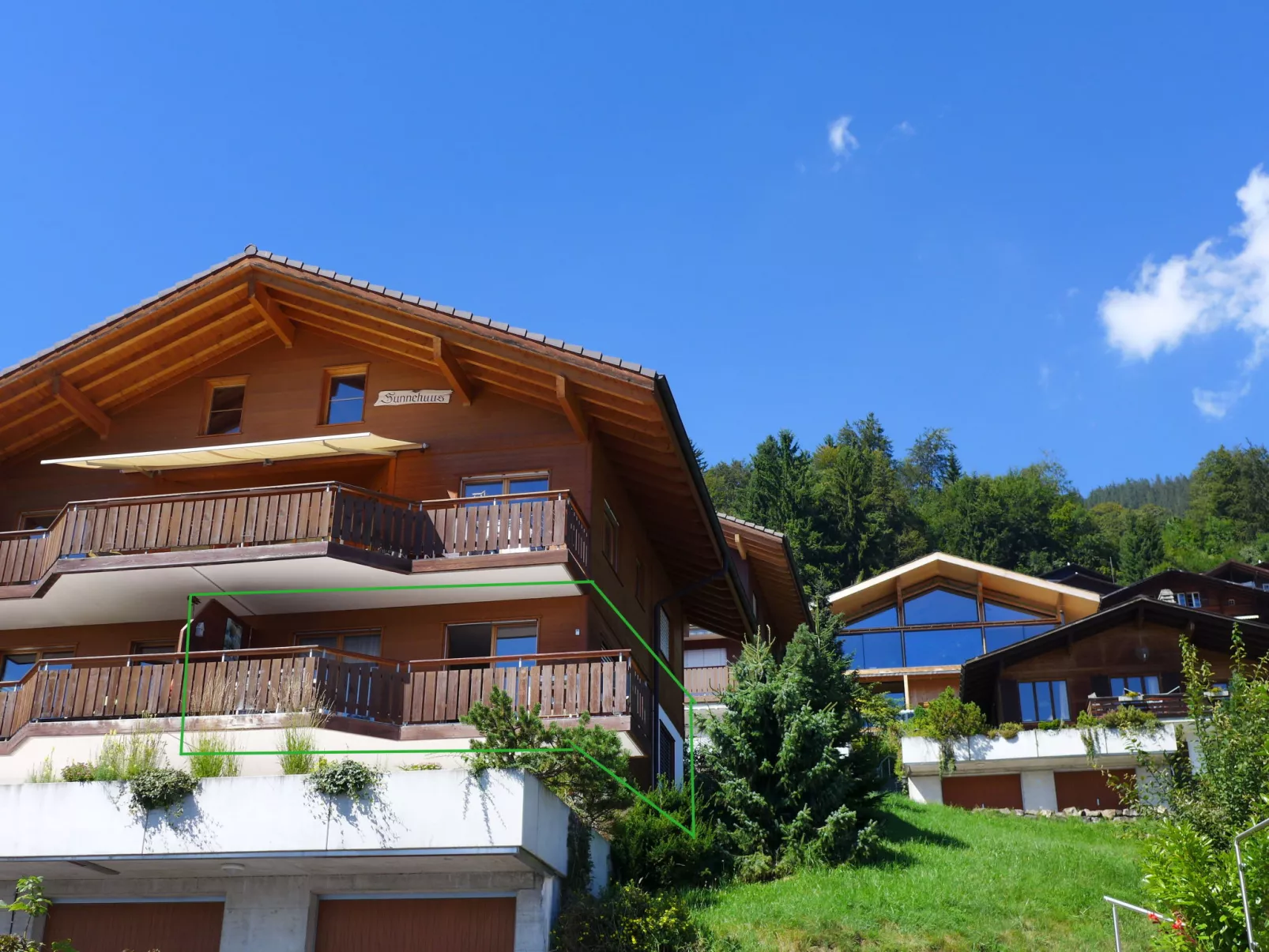 Mountain Lake Panorama-Outside