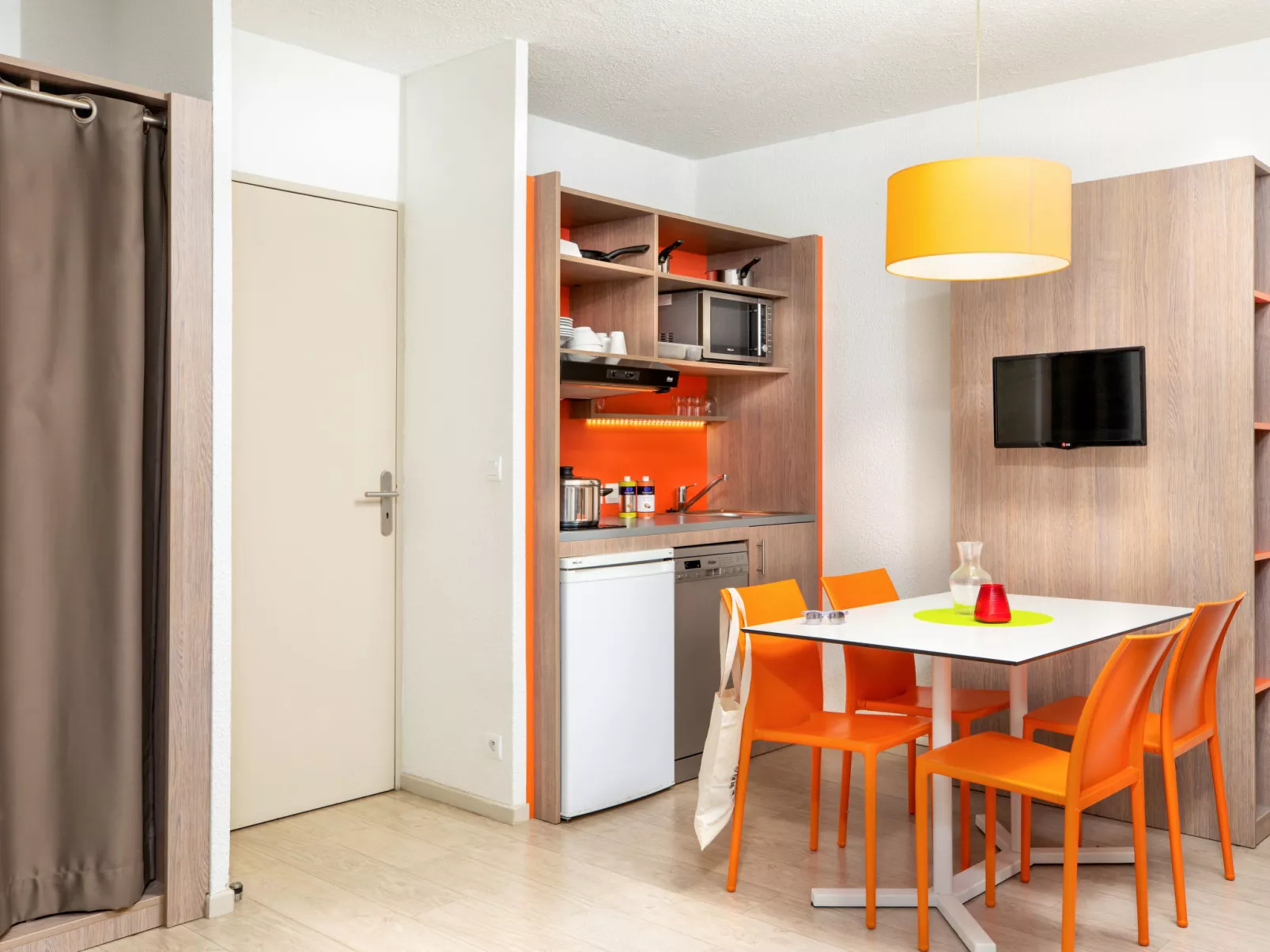 Sowell Family Pignada Plage (SOU302)-Inside