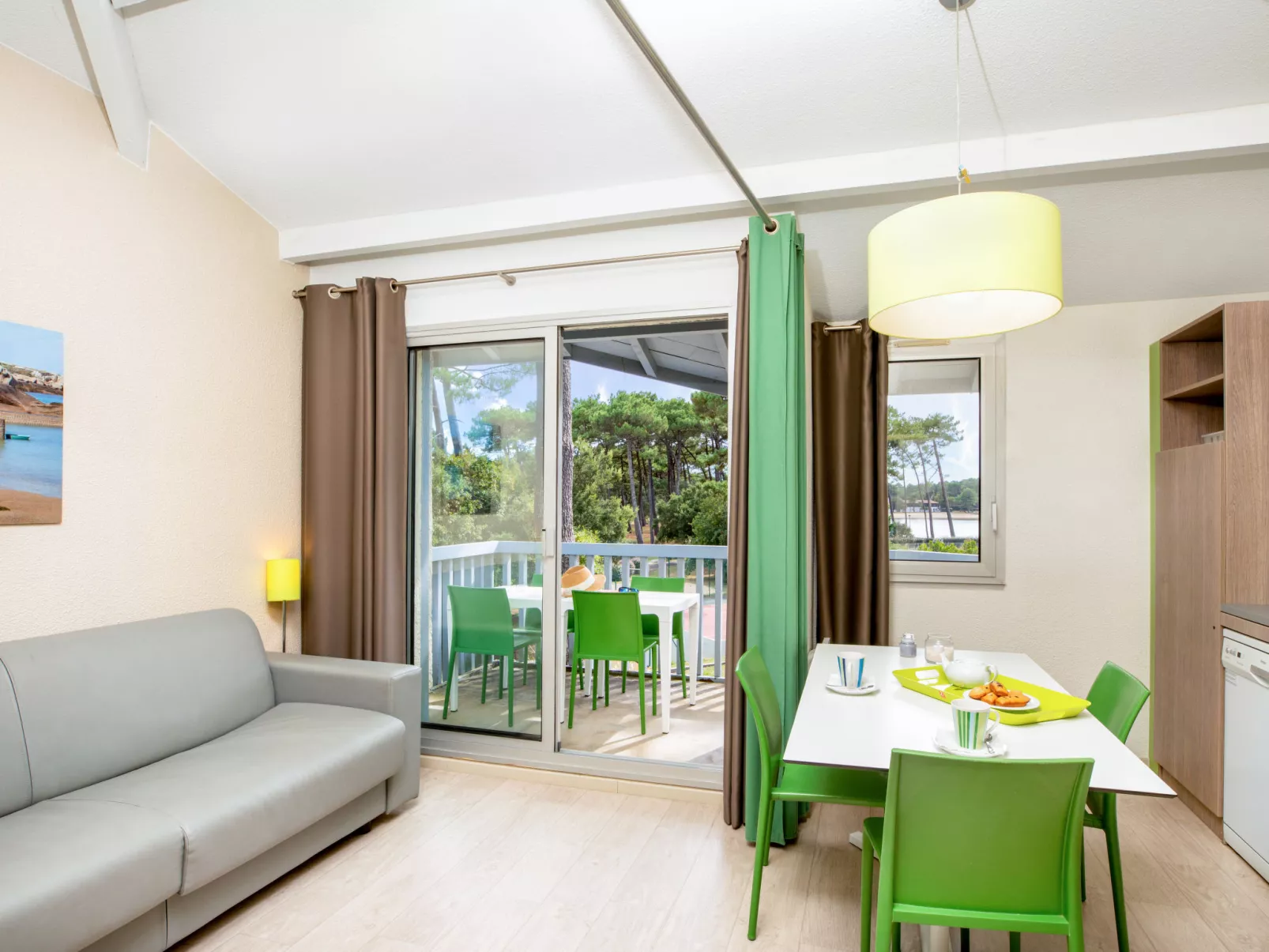 Sowell Family Pignada Plage (SOU302)-Inside