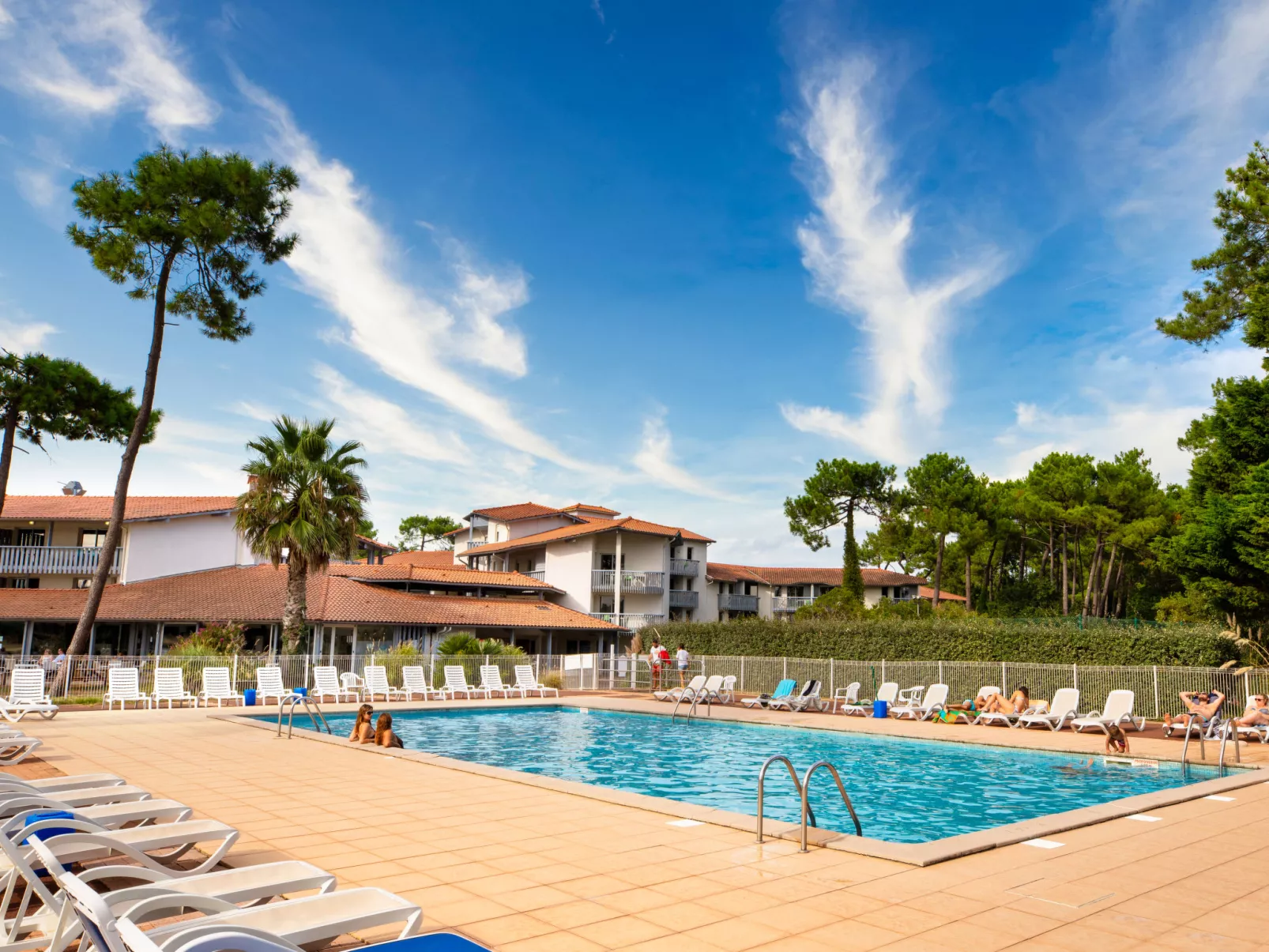 Sowell Family Pignada Plage (SOU300)-Outside