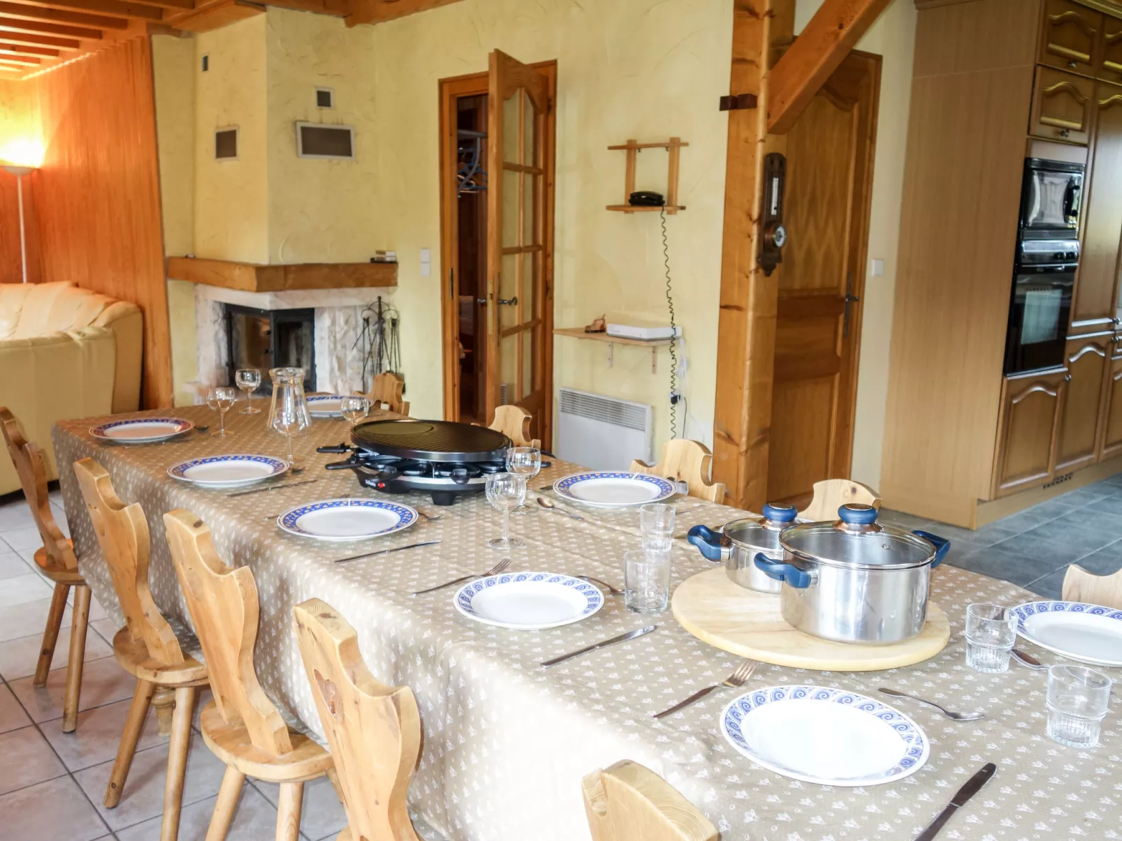 Chalet Mendiaux-Inside