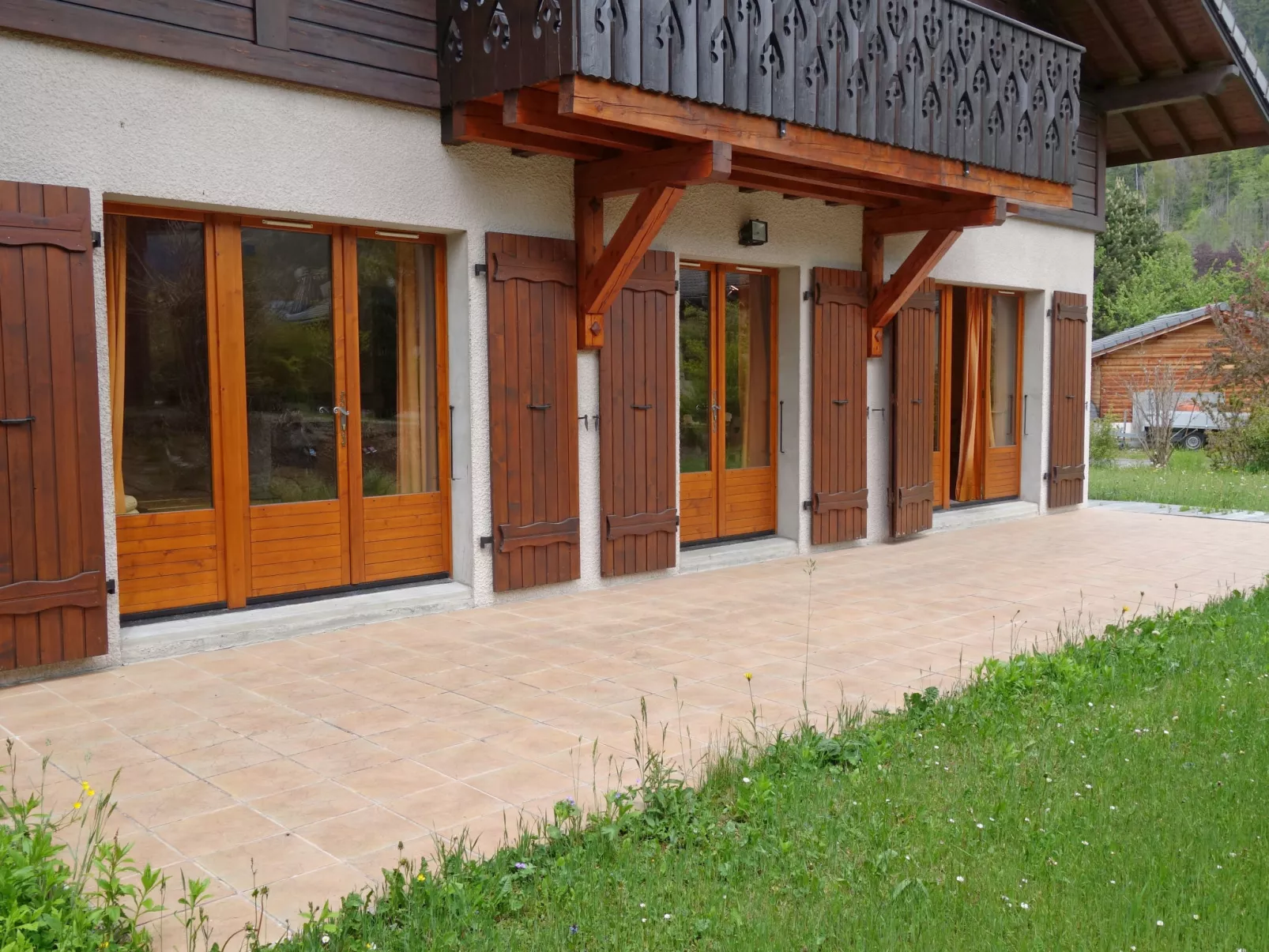 Chalet Mendiaux-Outside