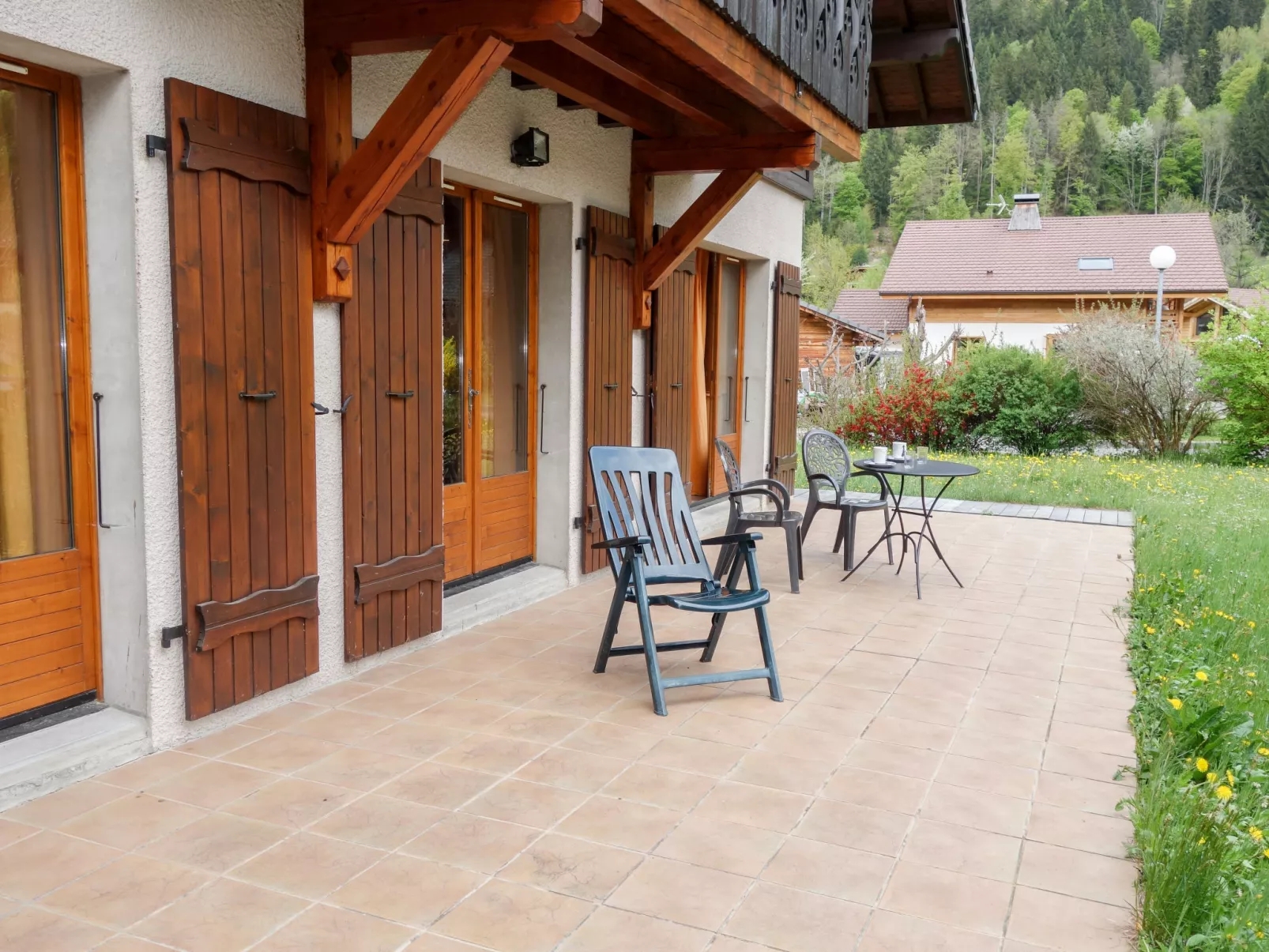 Chalet Mendiaux-Outside