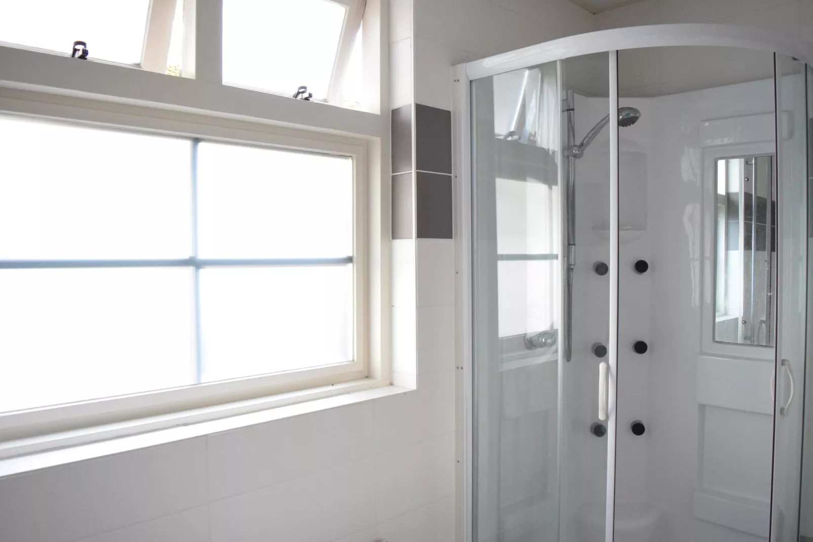 Recreatiepark de Boshoek 17-Badezimmer