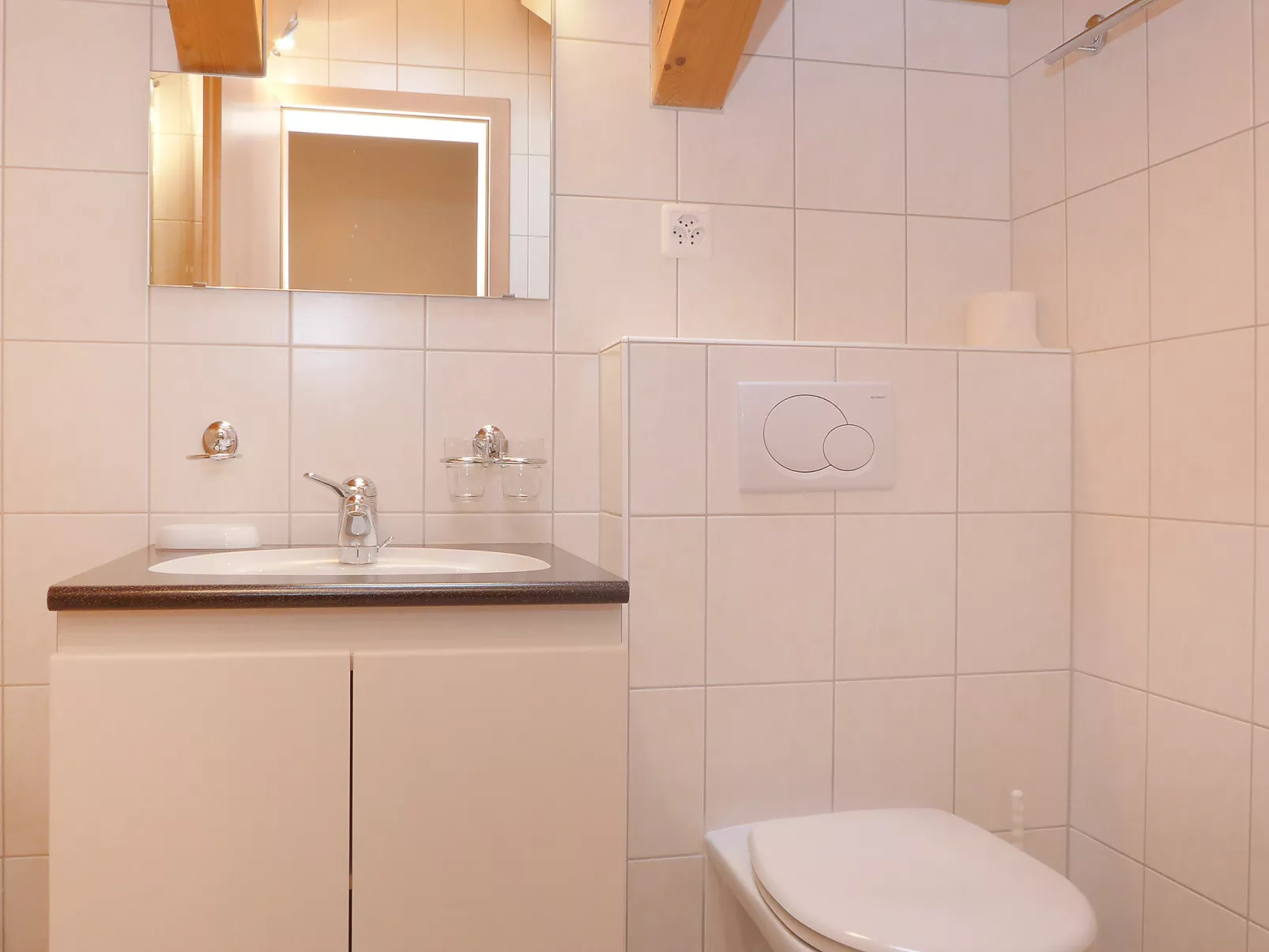 Roossihuus Apt.S-Inside