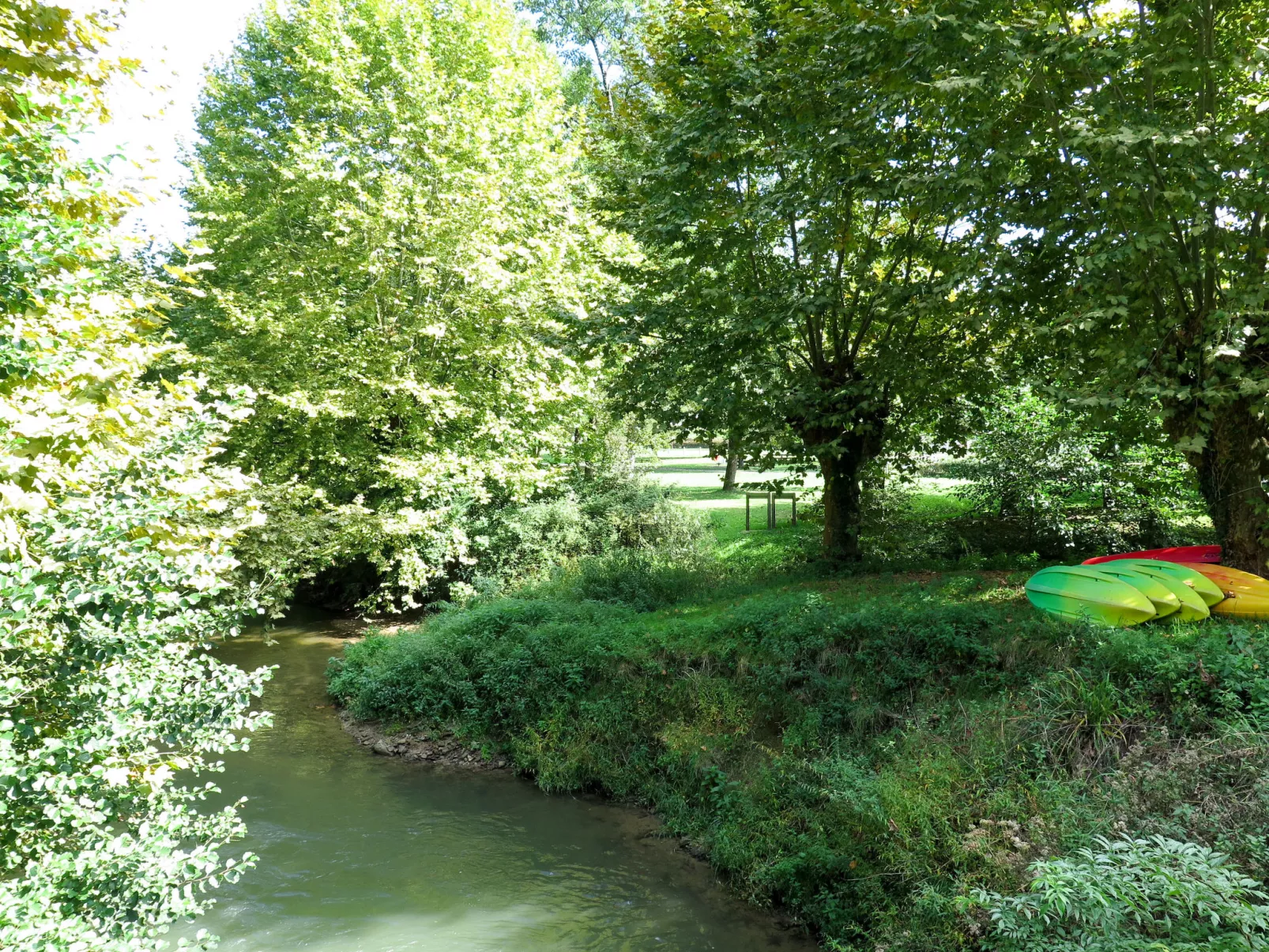 Collines Iduki-Draußen