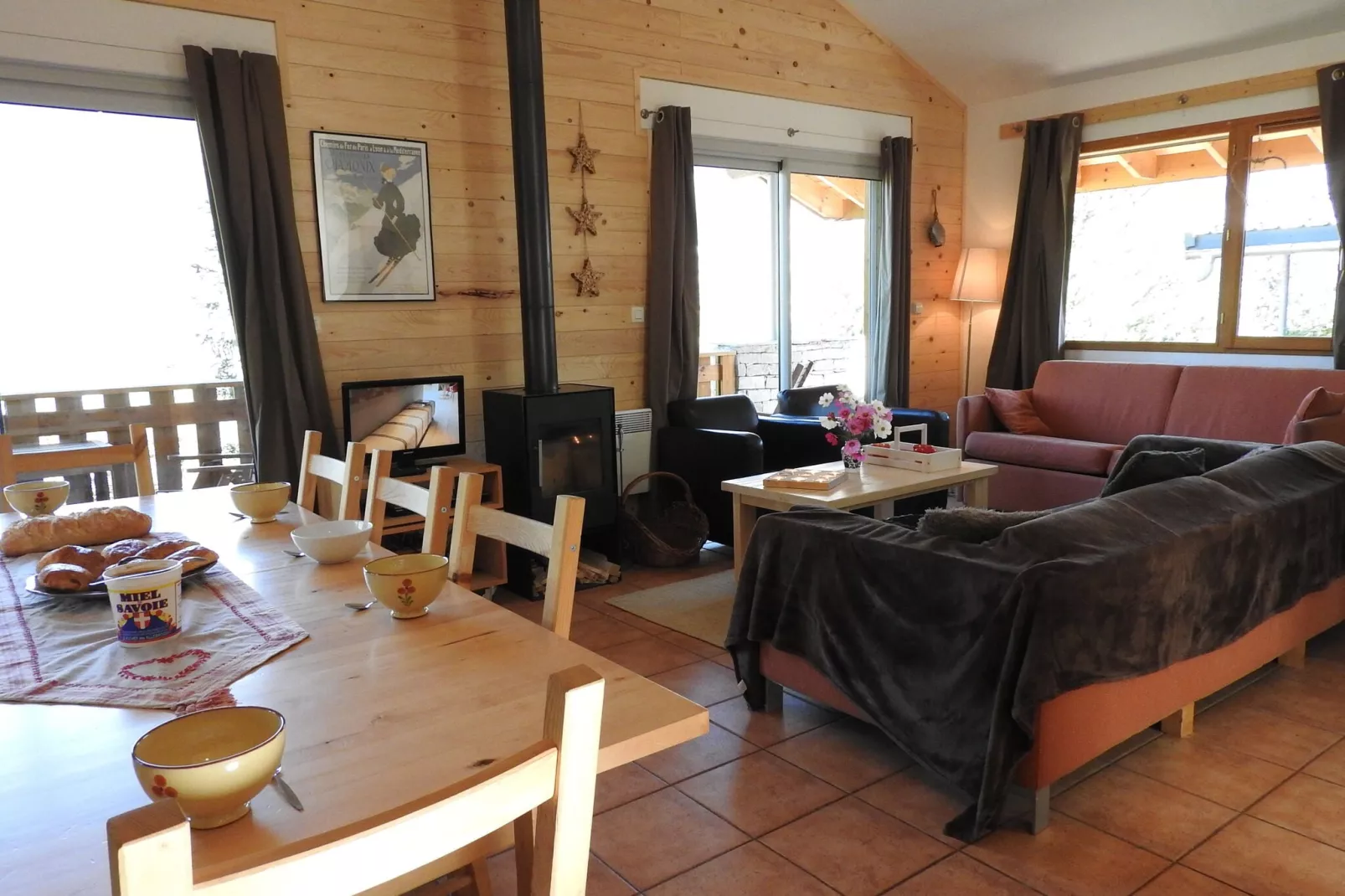 Spacious chalet in Villarodin-Bourget-Living room