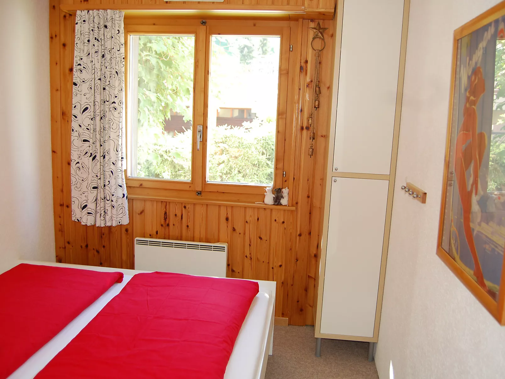 Prachalier I No6-Inside