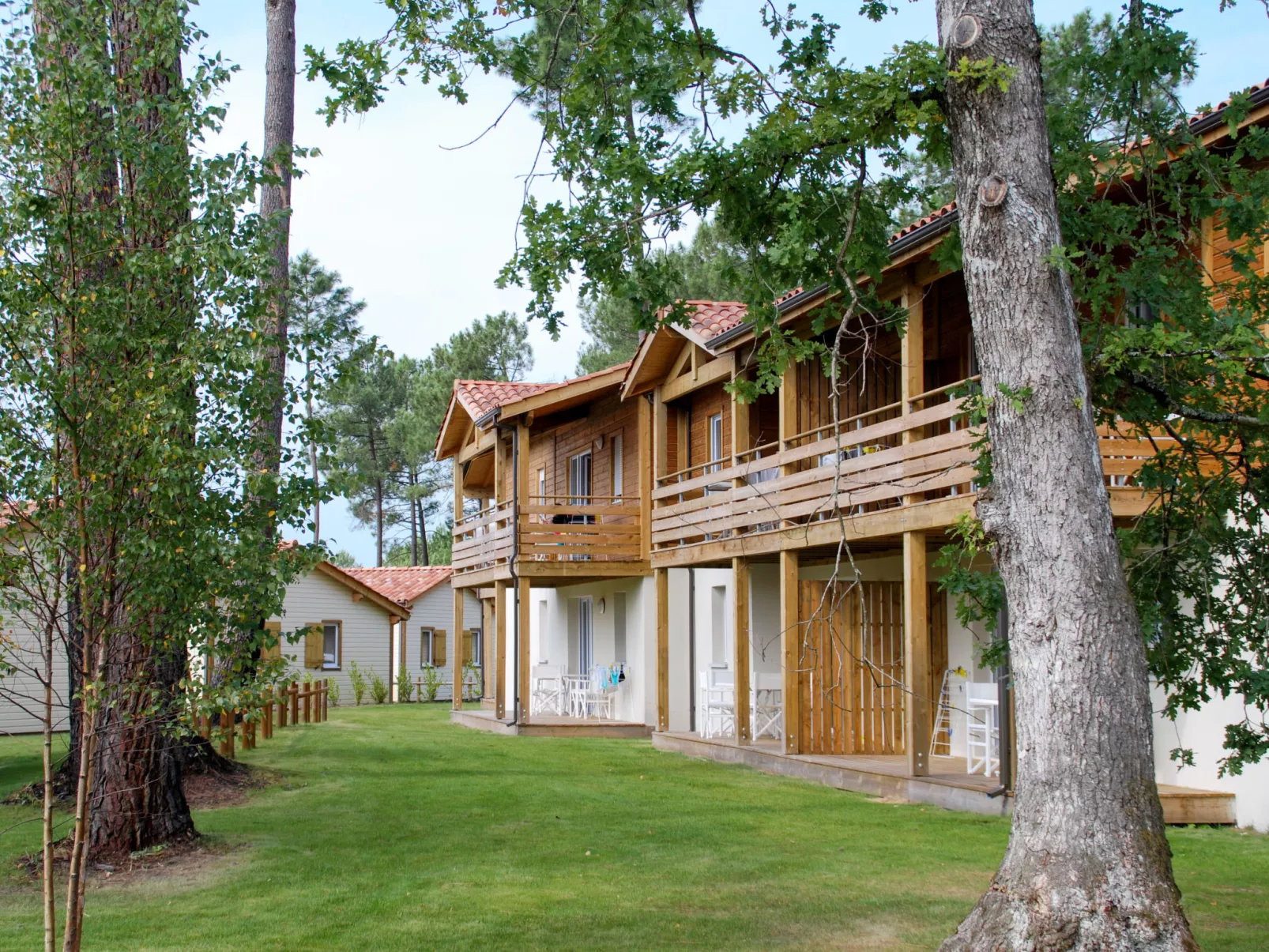 Les Cottages du Lac T3-Draußen
