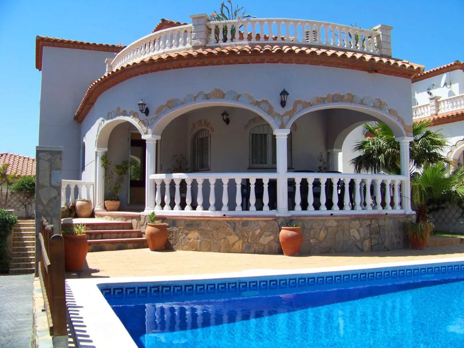 Villa Roberto-Draußen