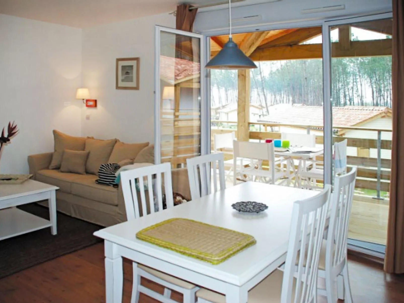 Les Cottages du Lac T4-Dedans