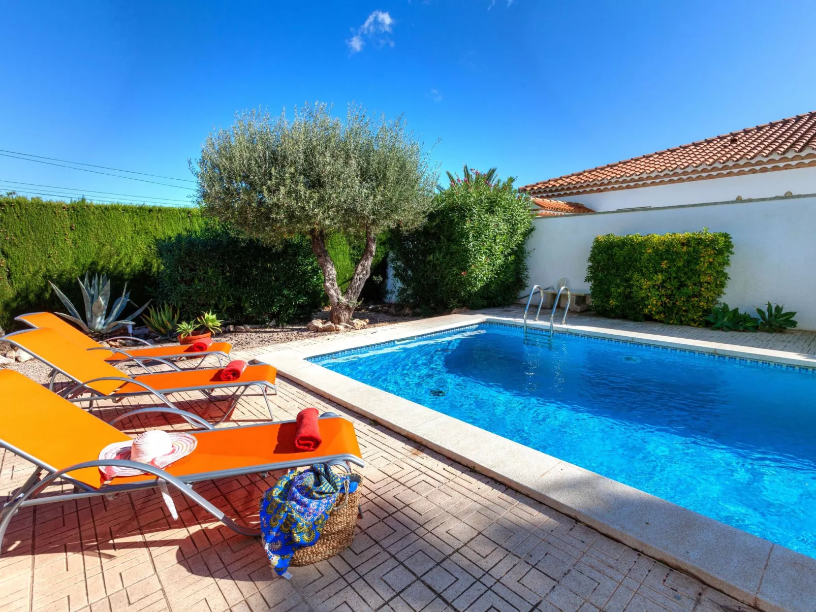 Casa Philippe-Outside