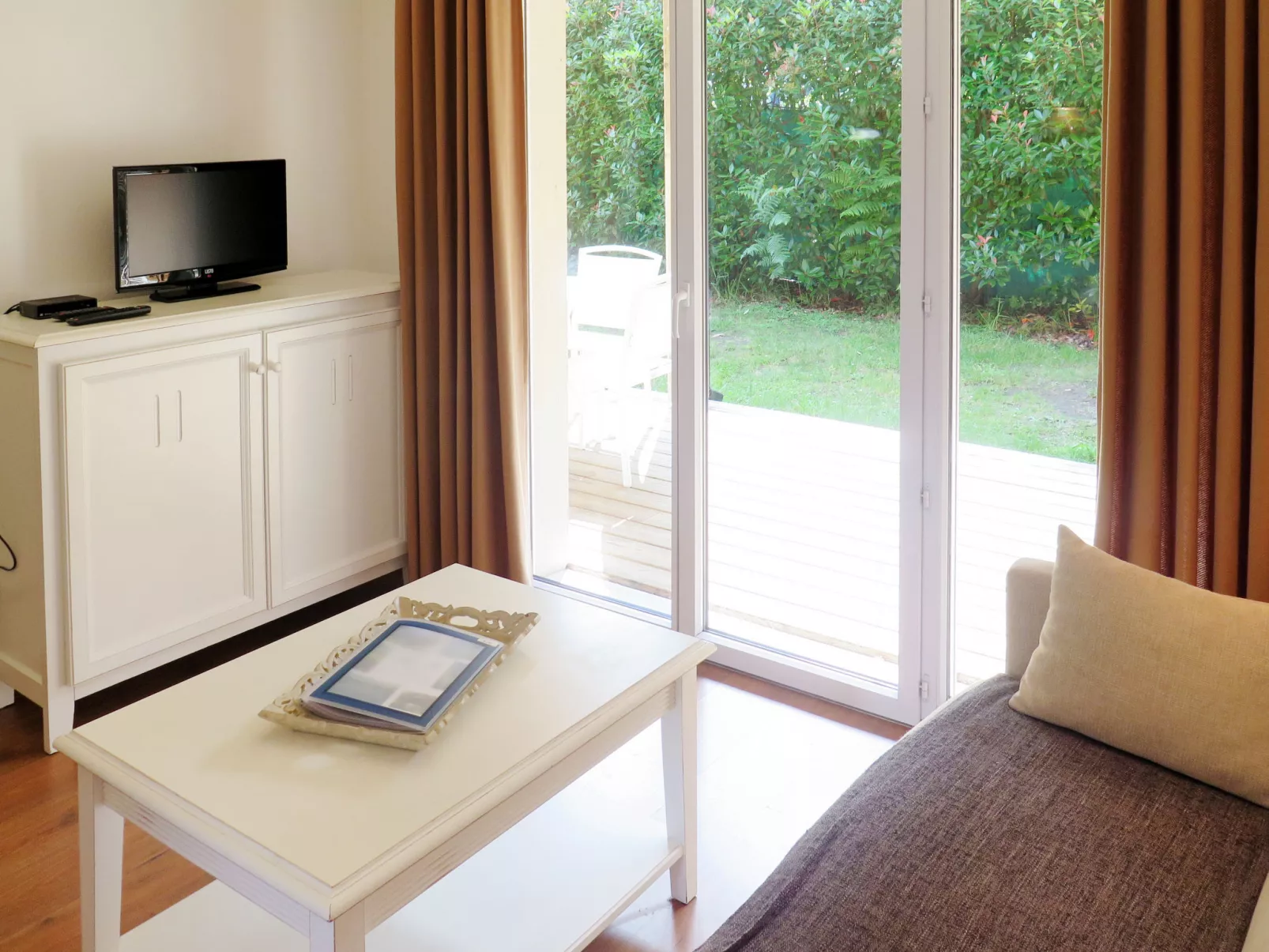 Les Cottages du Lac T1-Drinnen