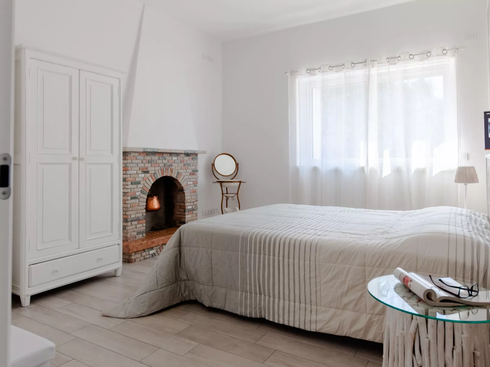 La Maison Blanche-Dedans