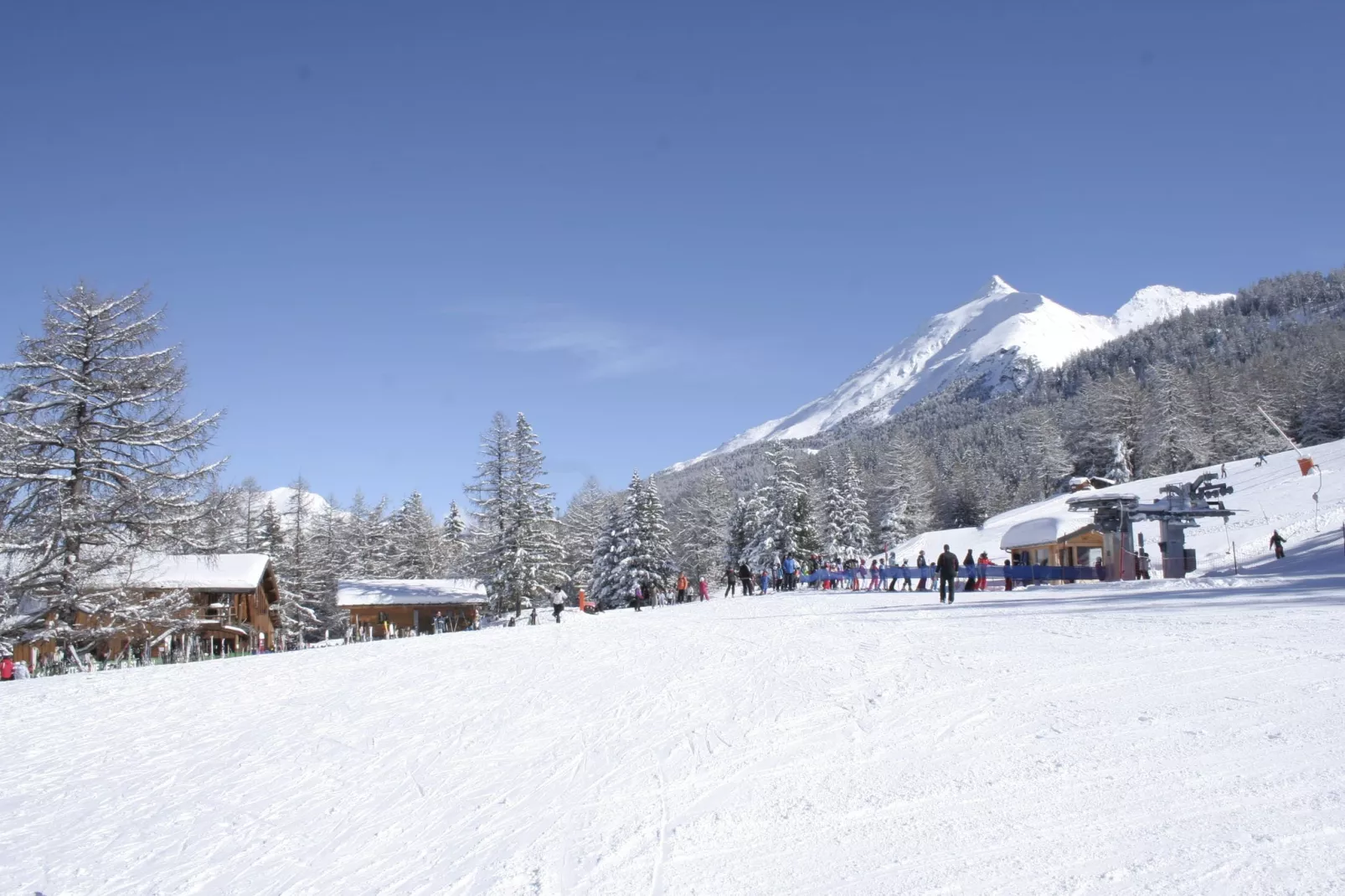 Spacious chalet in Villarodin-Bourget-Area winter 5km
