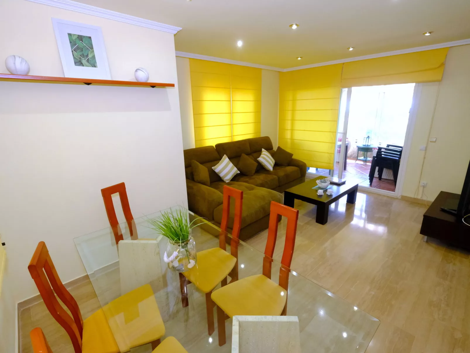 Villa Dalia-Inside