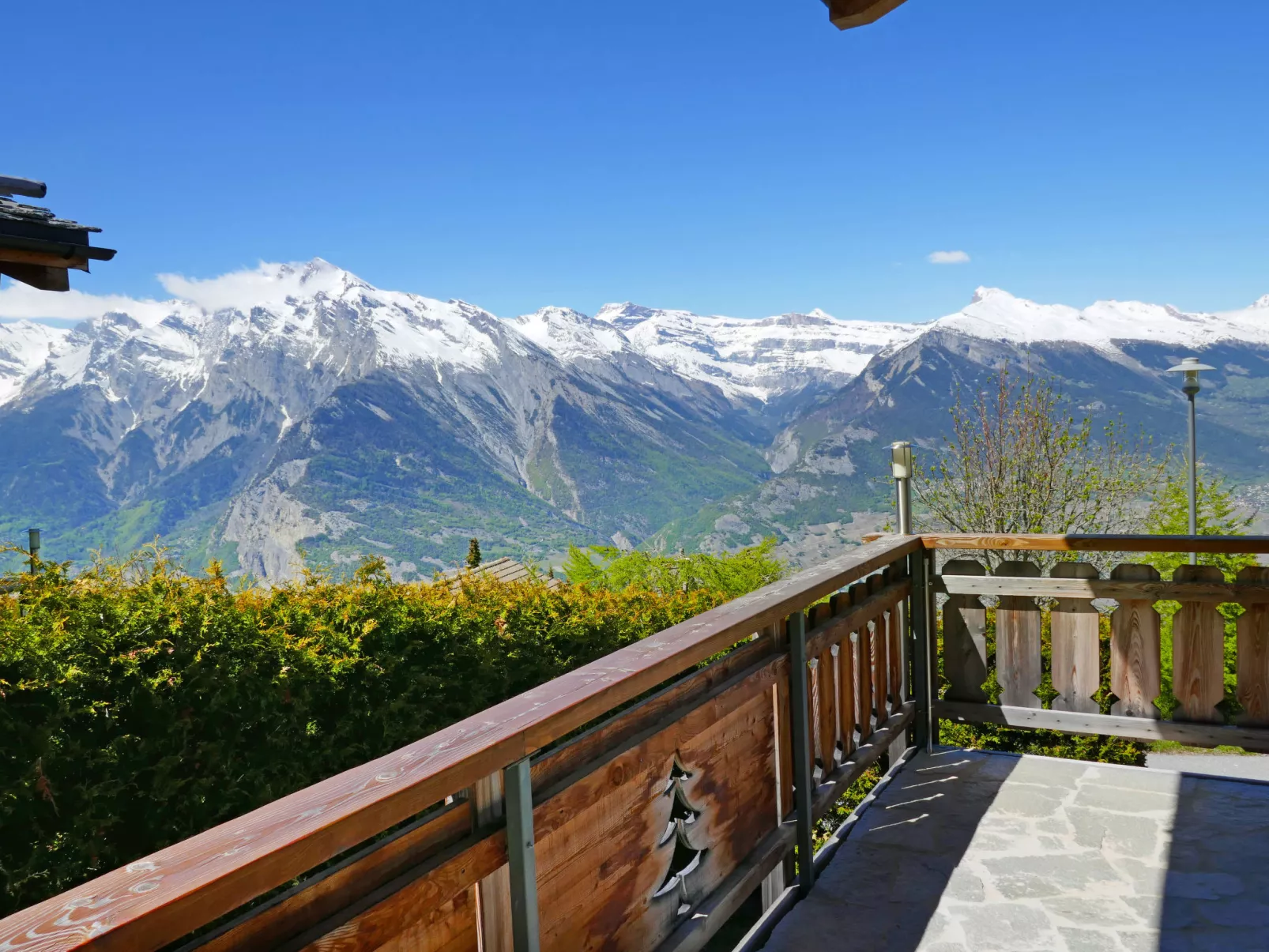 Rêves des Alpes-Outside