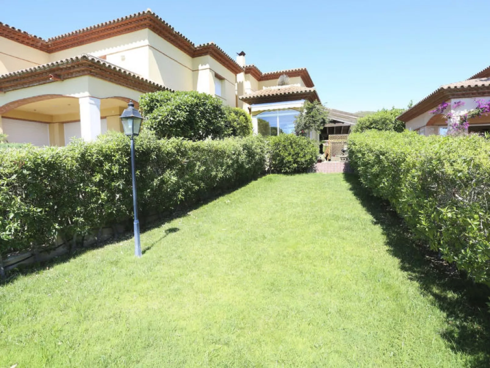 Villa Dalia-Outside