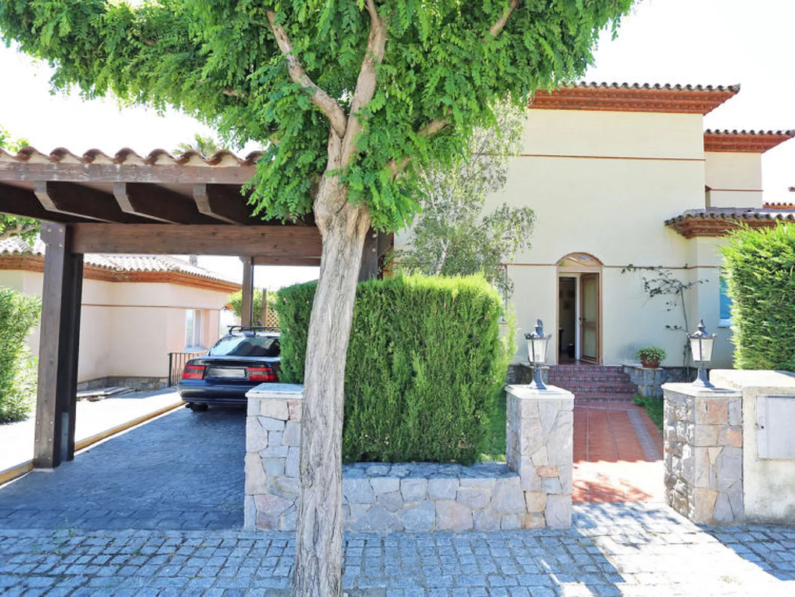 Villa Dalia-Outside