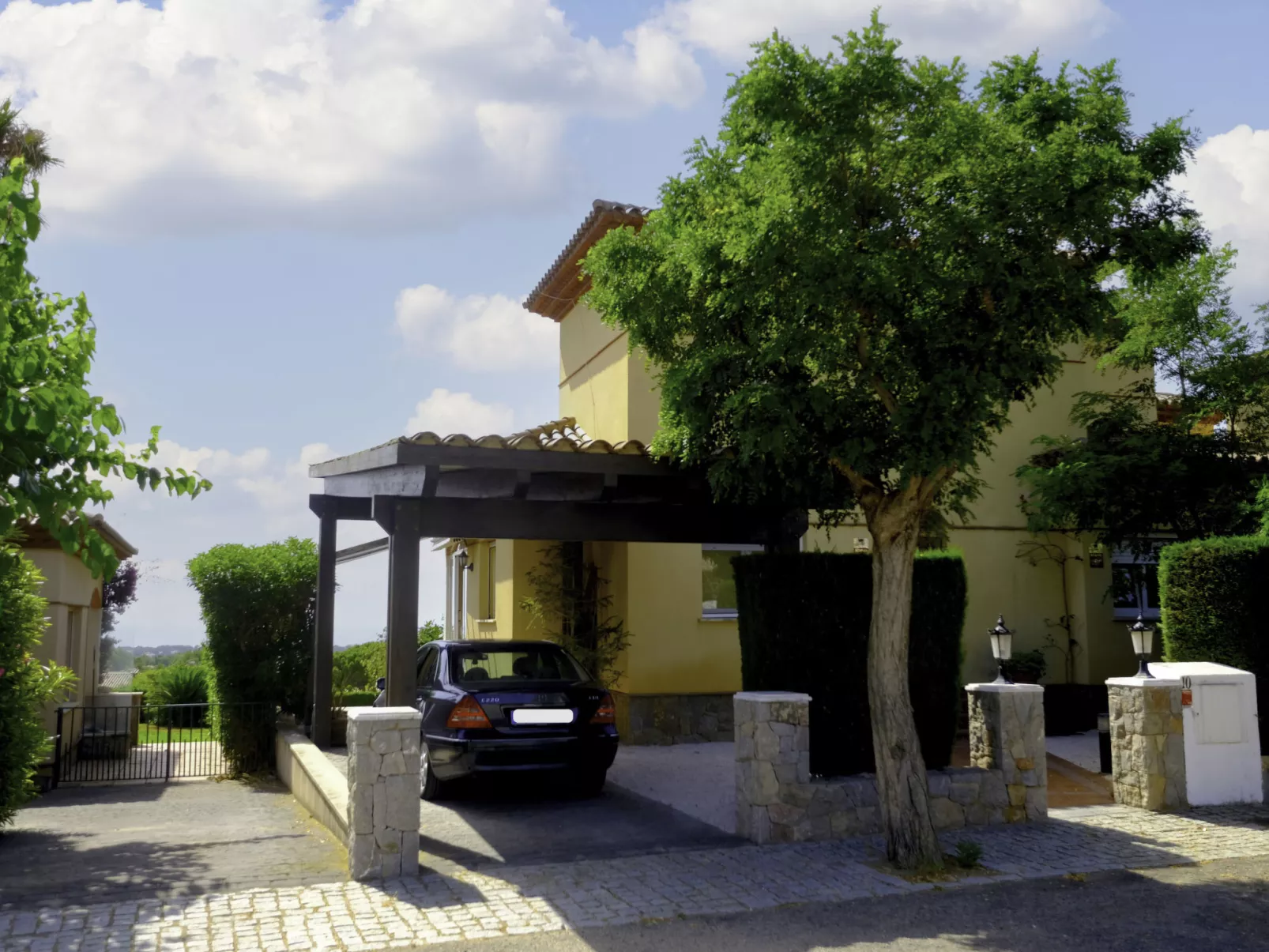 Villa Dalia-Outside