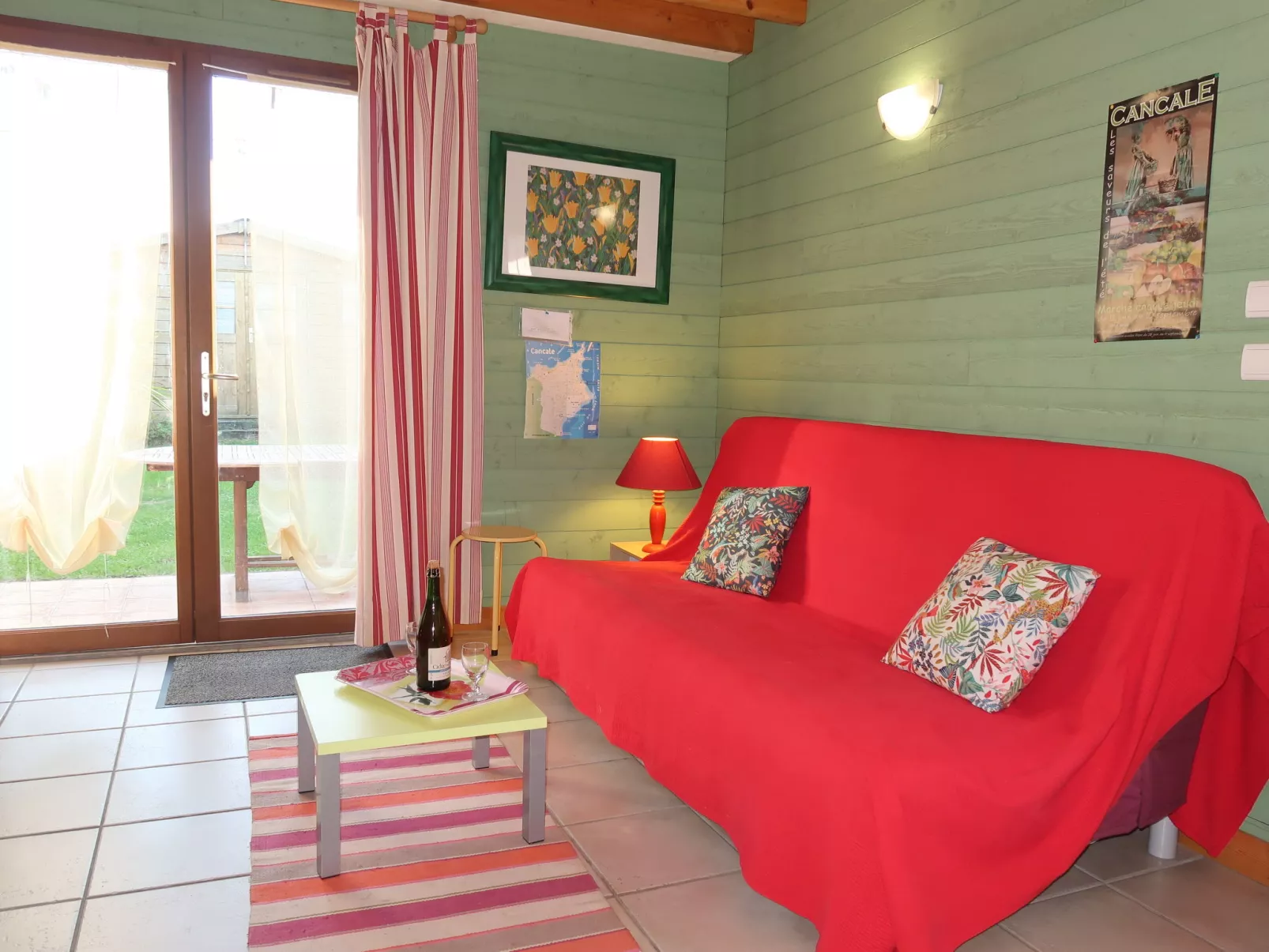Le Chalet-Inside