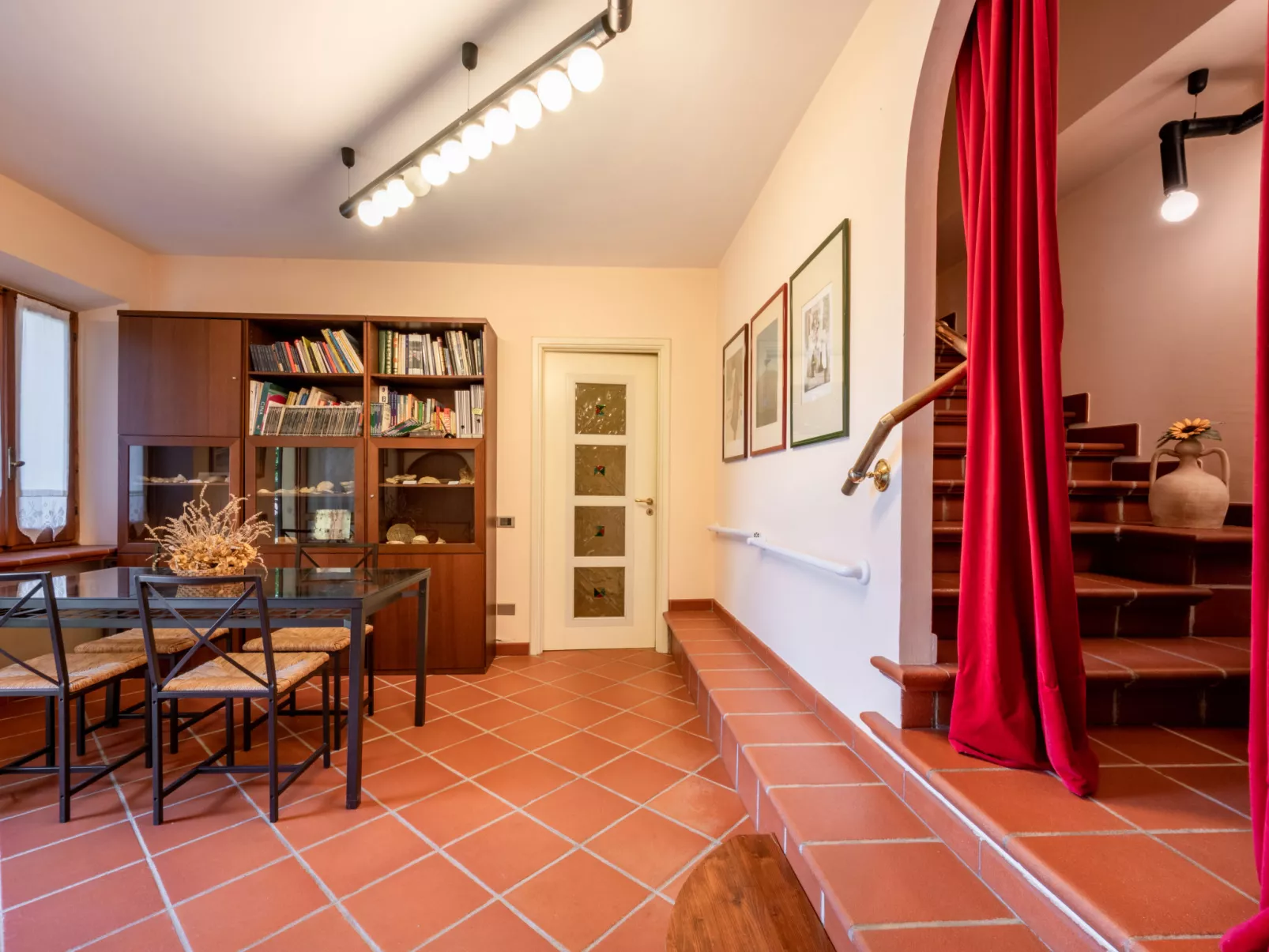 Cascina Calore-Inside