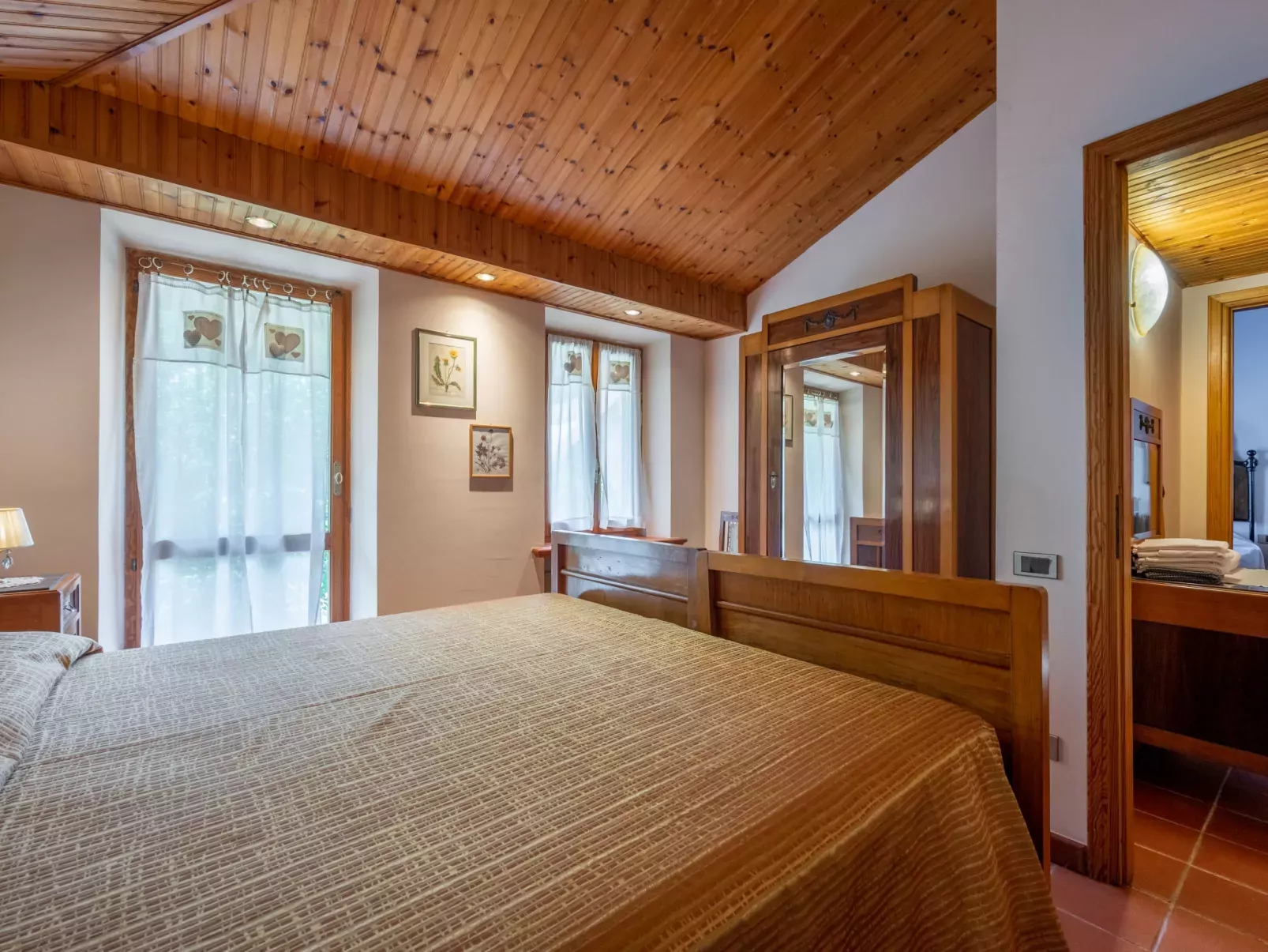 Cascina Calore-Inside