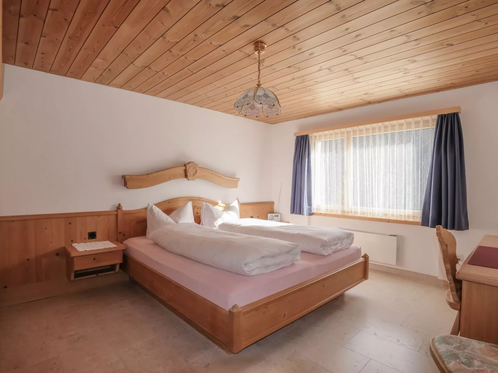 Ferienwohnung Chasa Plajet 8B-Inside
