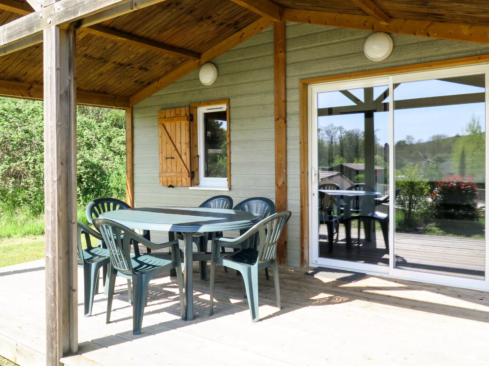 Les Hameaux de Pomette-Chalet 6 pers.-Outside