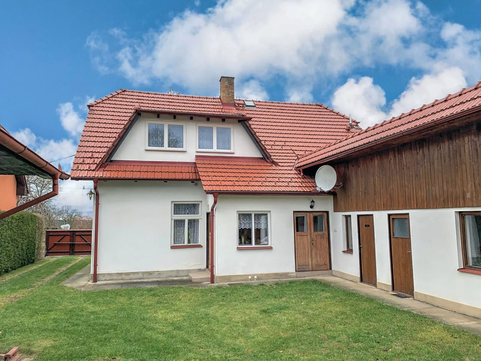 Sudoměřice-Outside