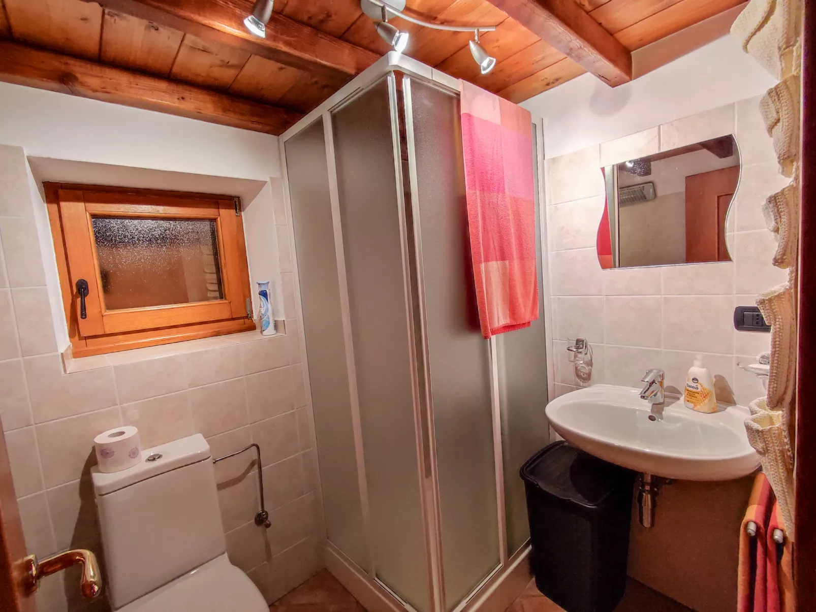 Casa Crevegno-Dedans