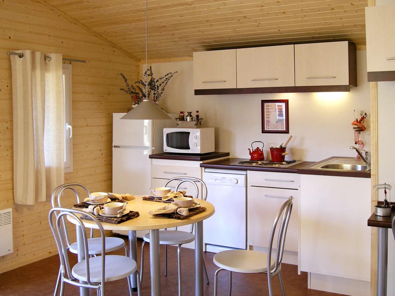 Les Hameaux de Miel-Chalet 6 pers.-Dedans